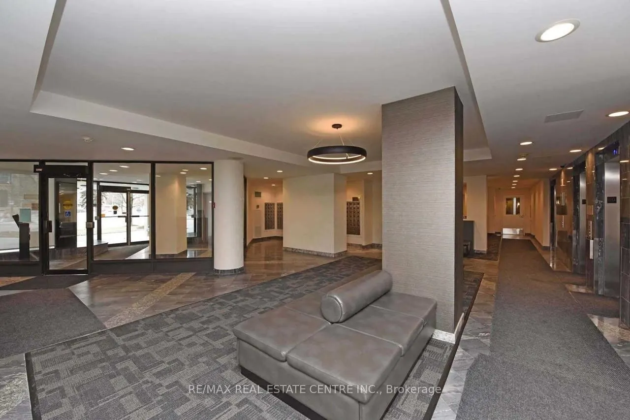 350 Webb Drive #411