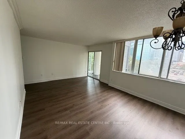 350 Webb Drive #411