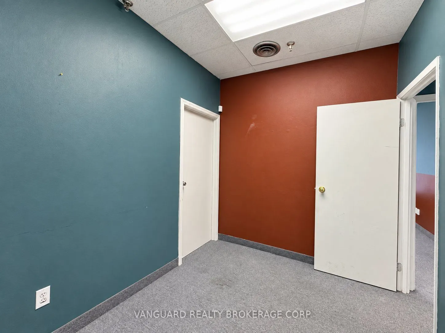 61 Alness Street #201