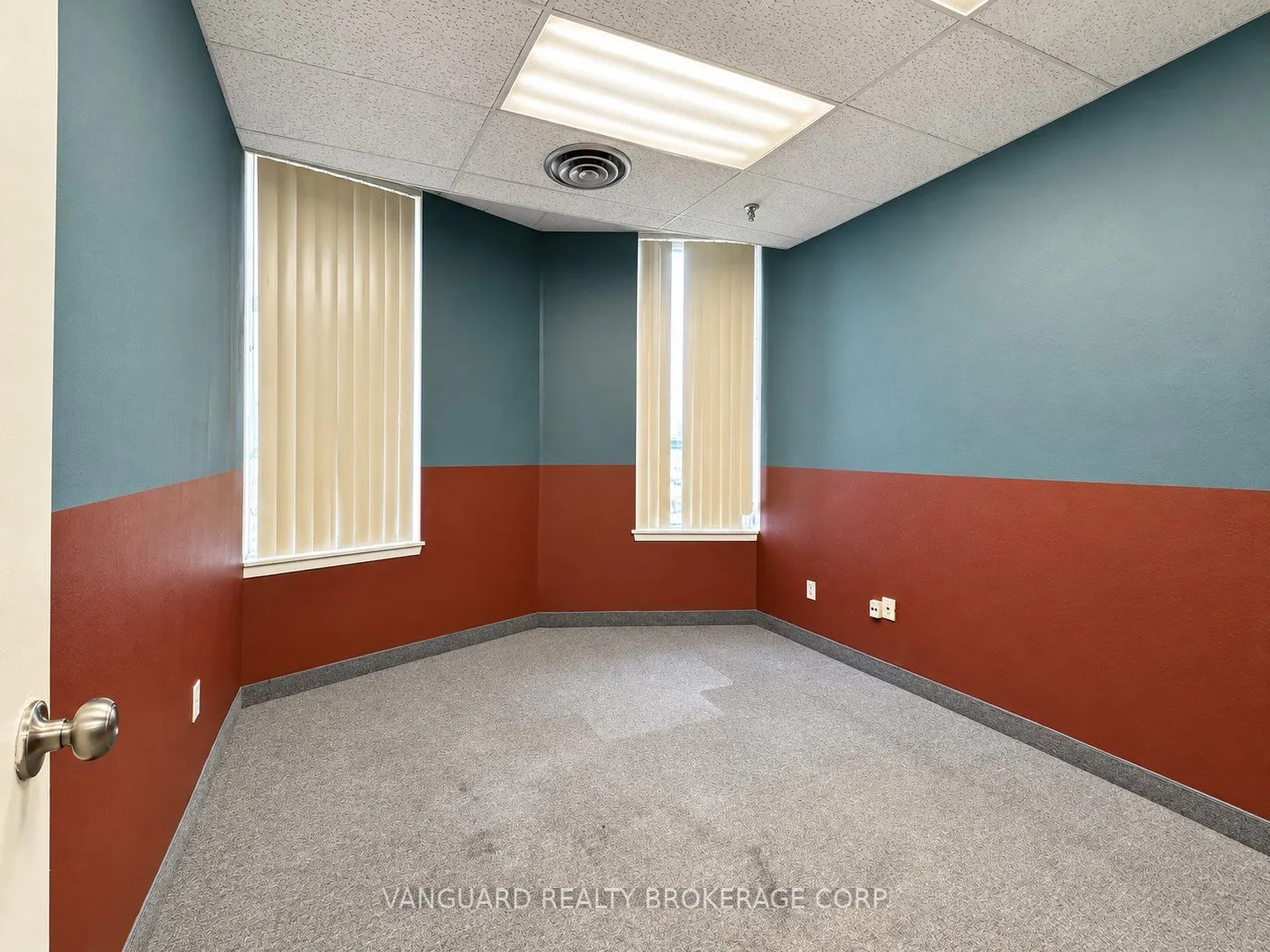 61 Alness Street #201