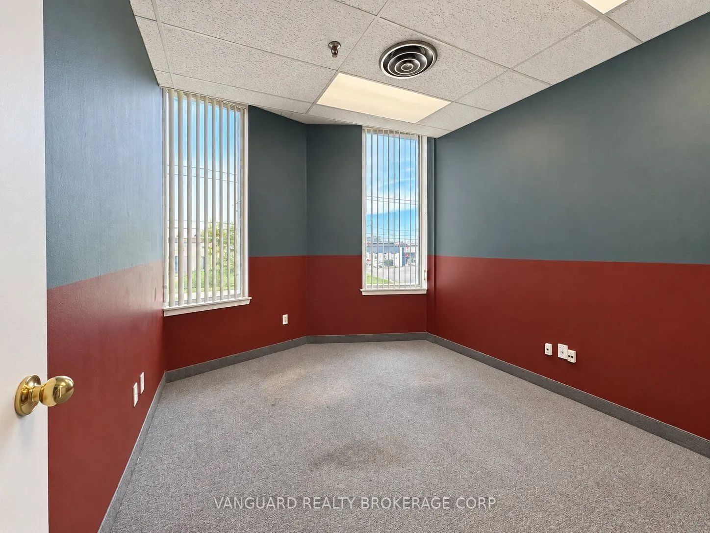 61 Alness Street #201