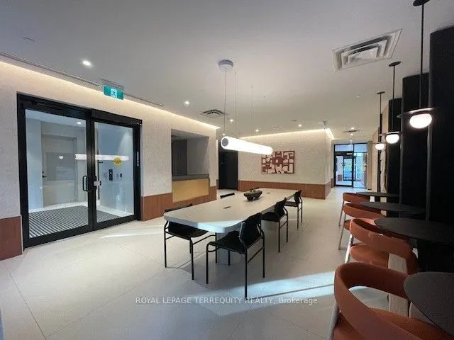 3008 William Cutmore Boulevard #702