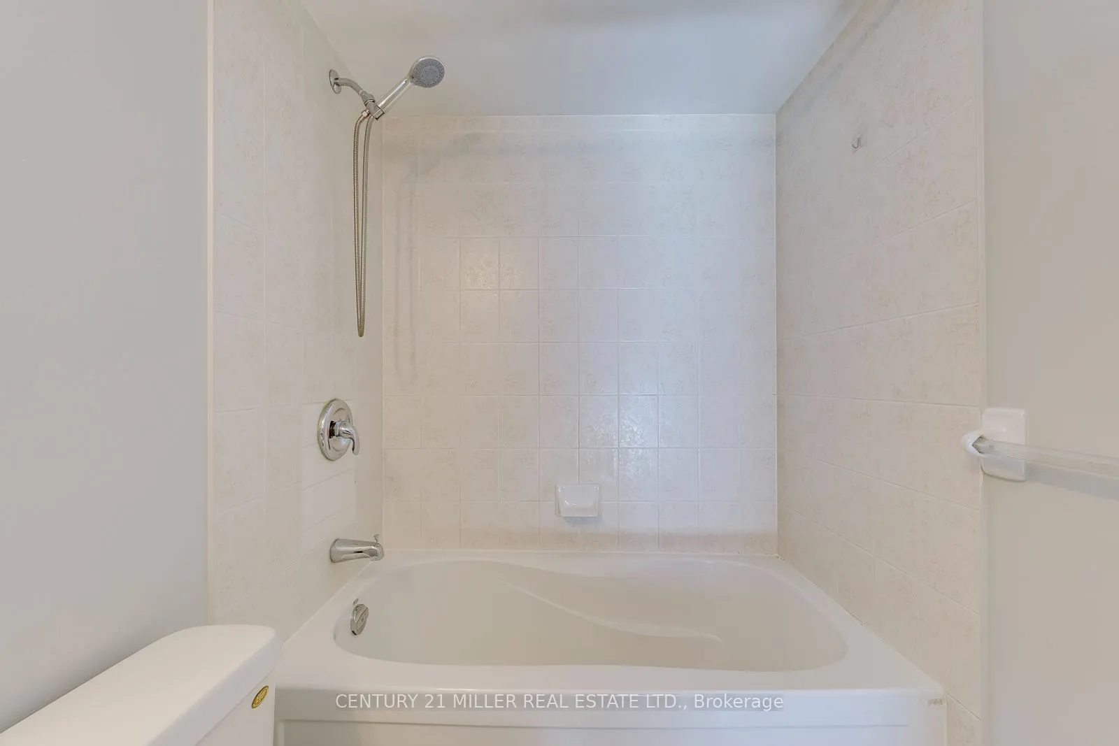 335 Rathburn Road W #2010
