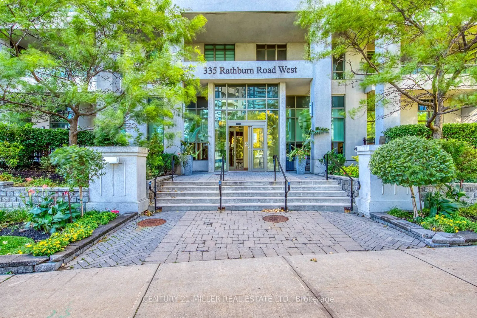 335 Rathburn Road W #2010