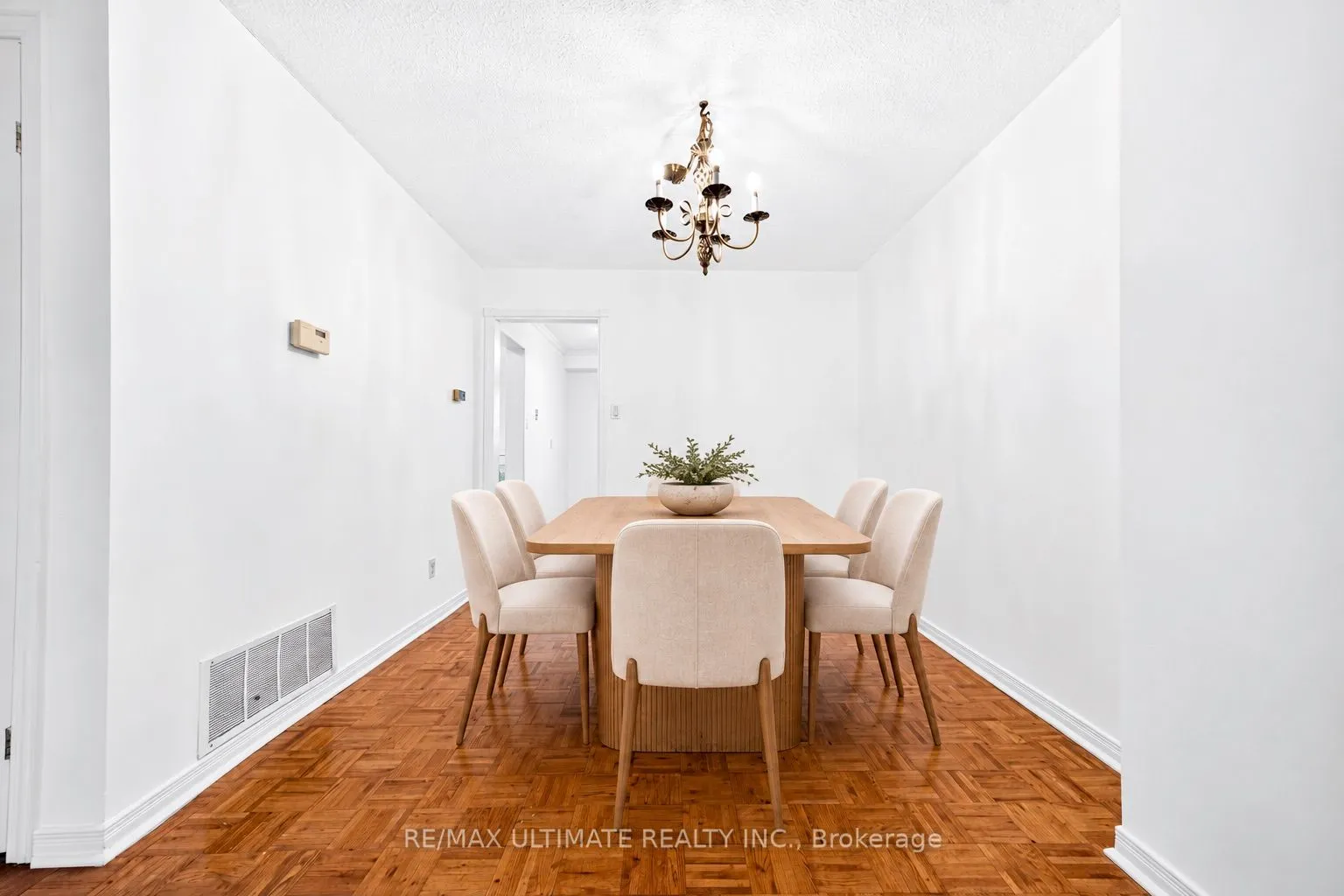122 Moregate Crescent #47