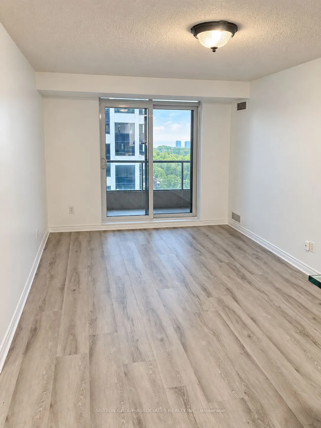 70 High Park Avenue #1406