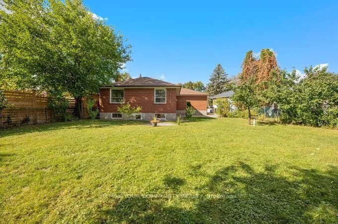 3 Indianola Drive