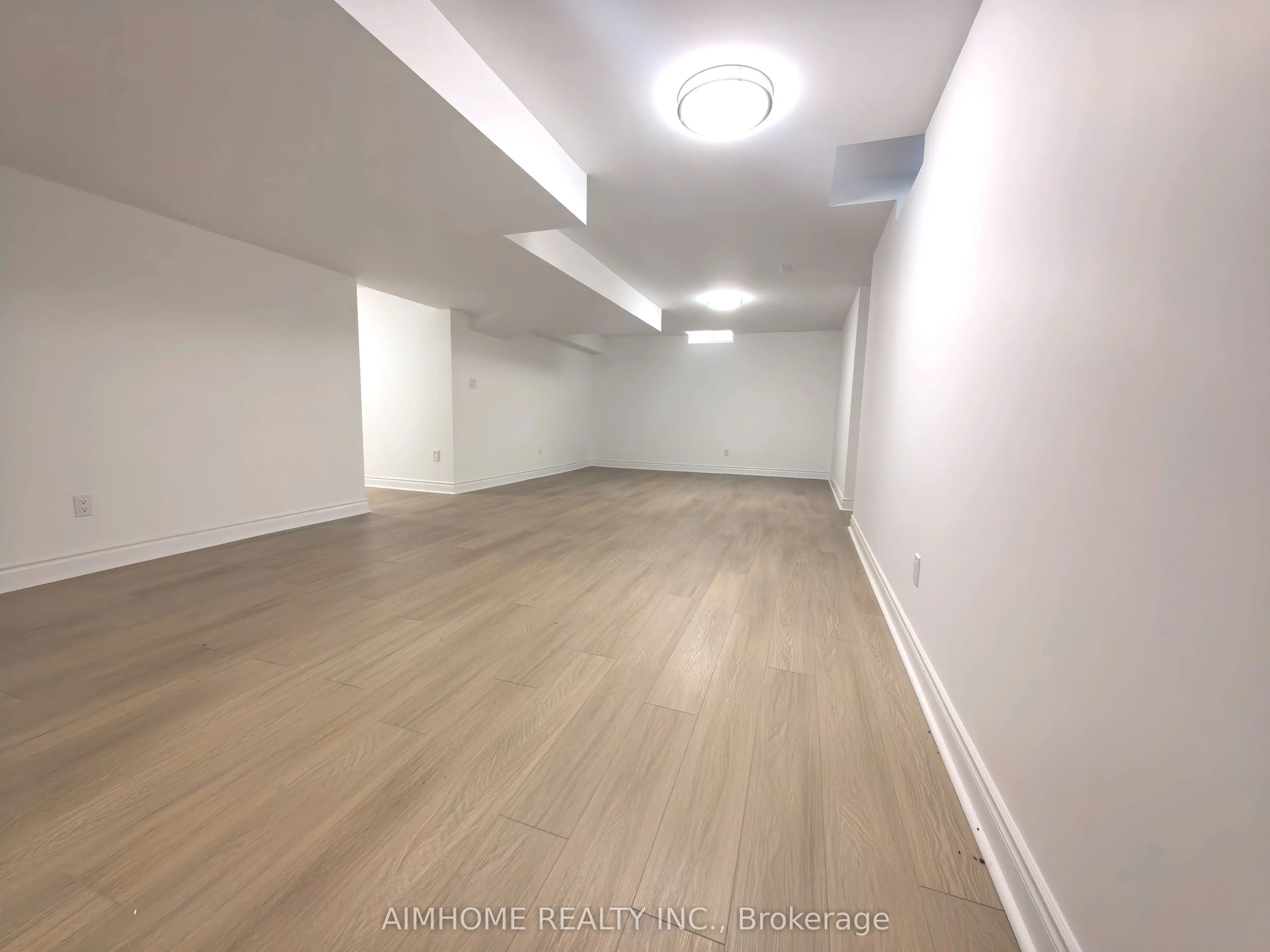 2173 Highcliffe Way
