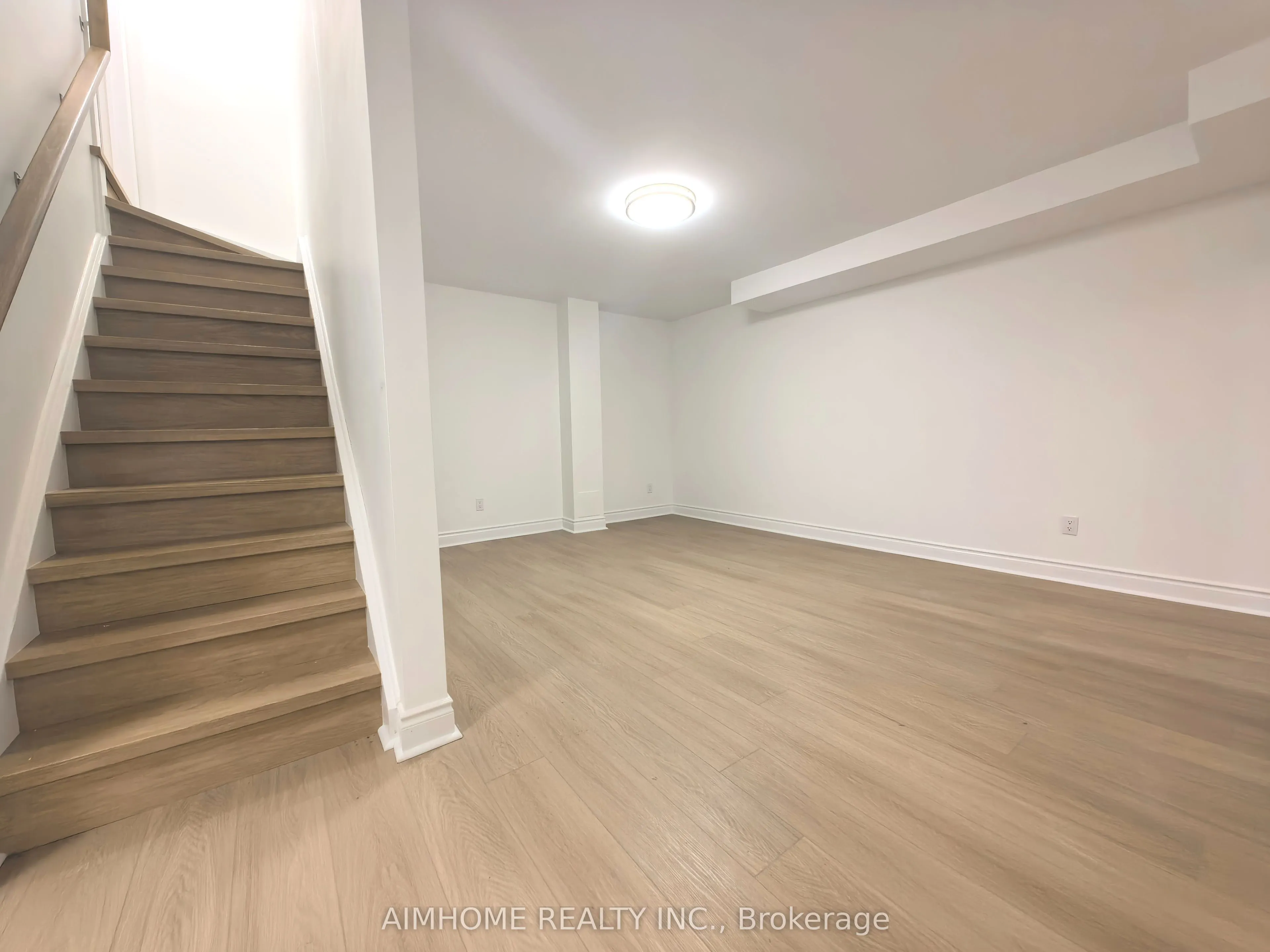 2173 Highcliffe Way