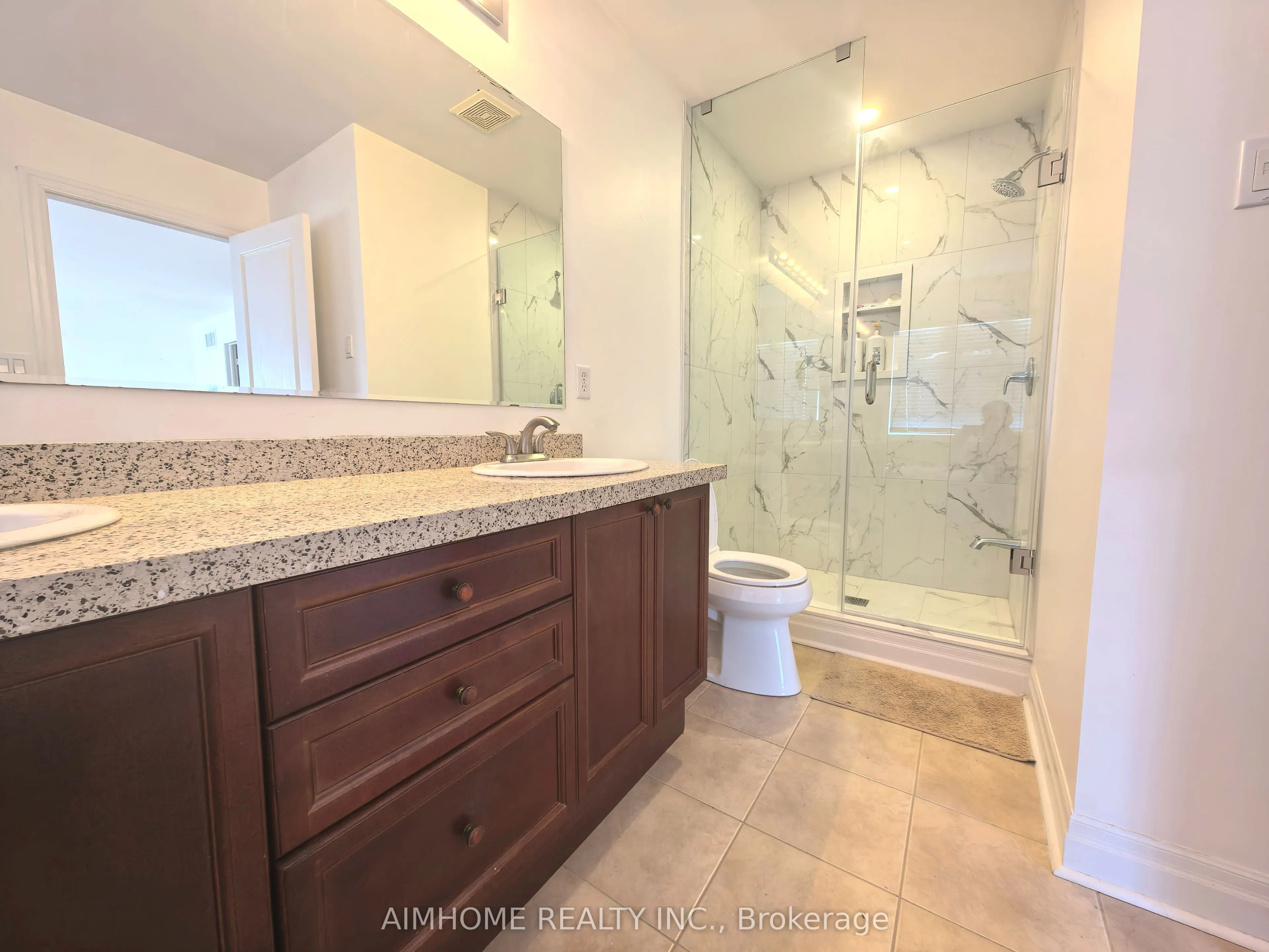 2173 Highcliffe Way