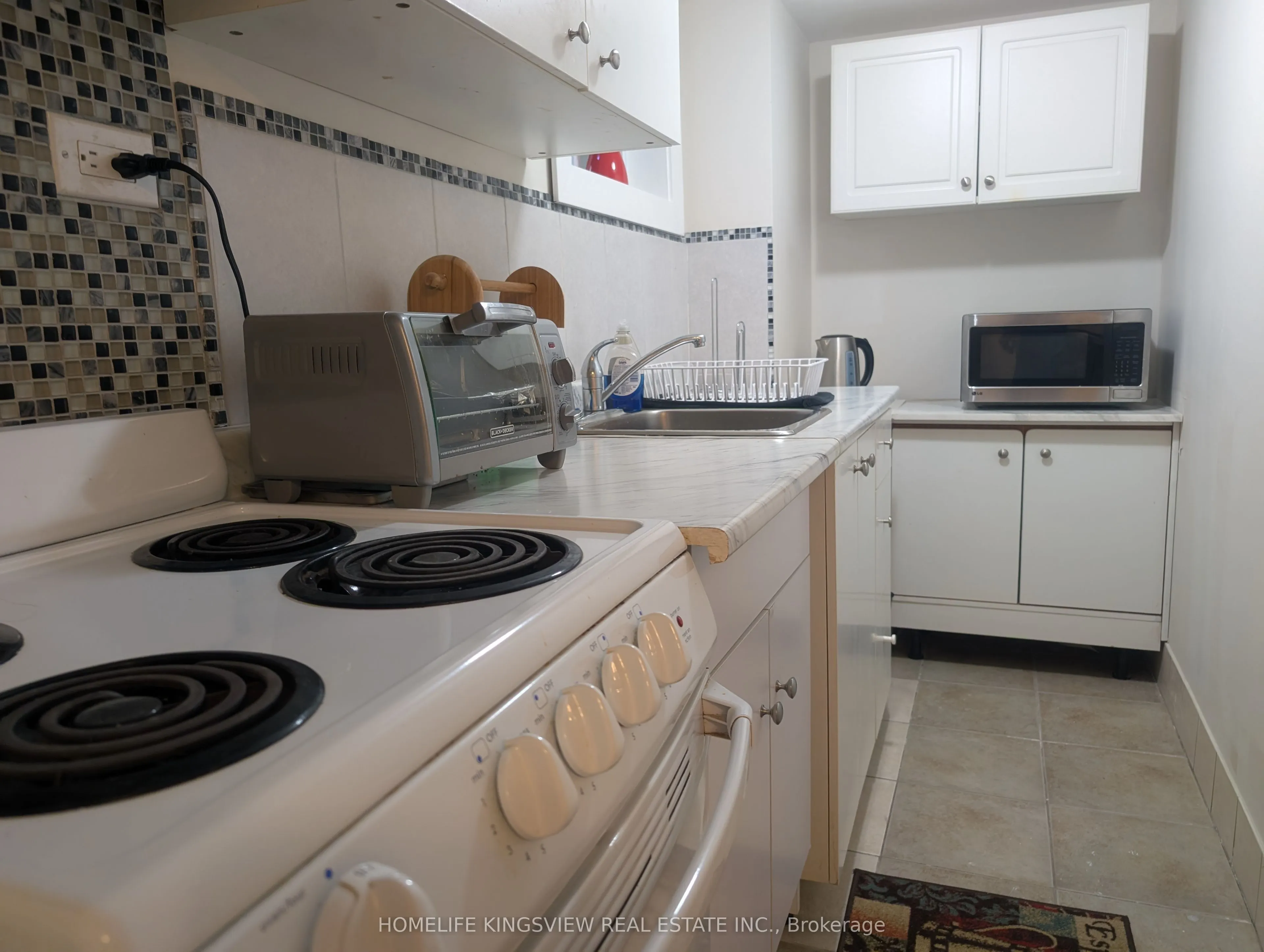 3622 Birchmeadow Crescent #Lower level