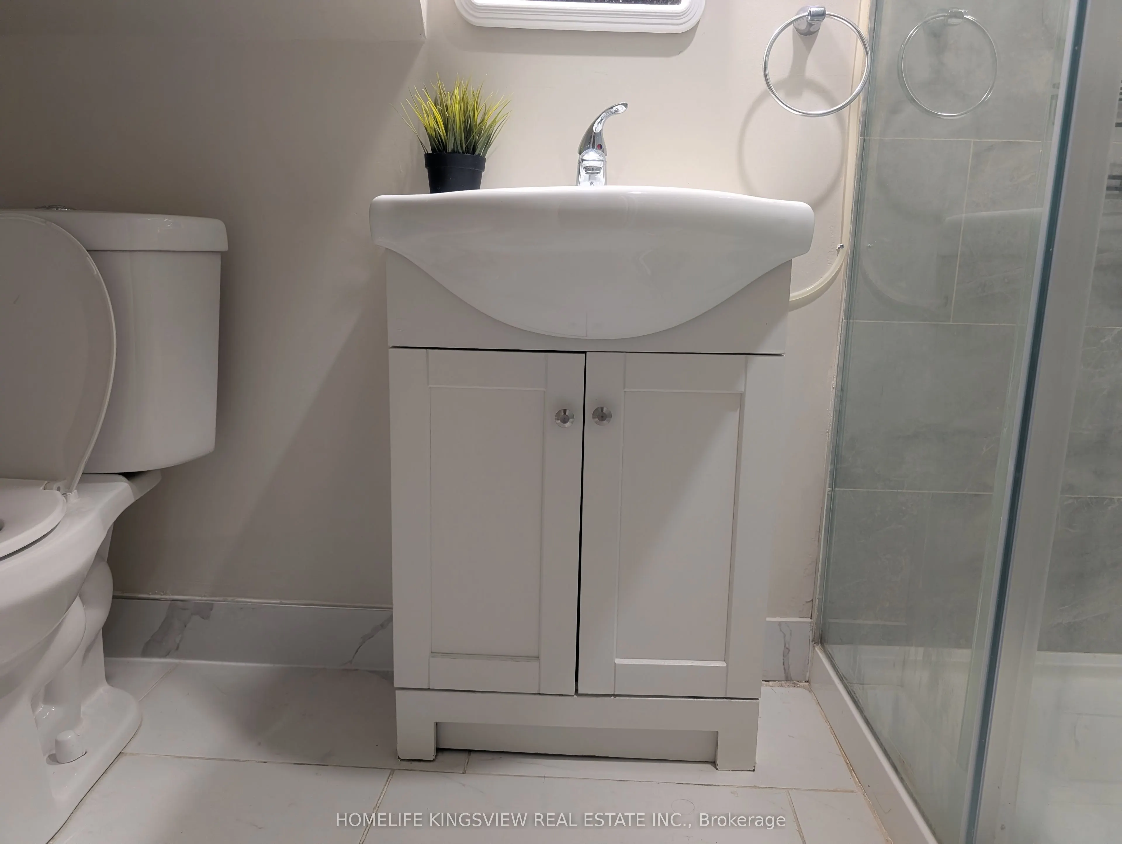 3622 Birchmeadow Crescent #Lower level