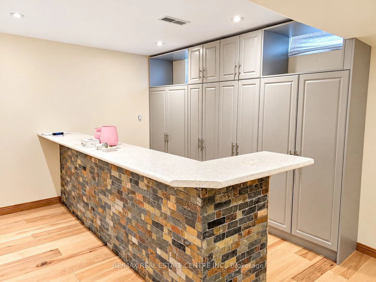 1302 Renfield Drive