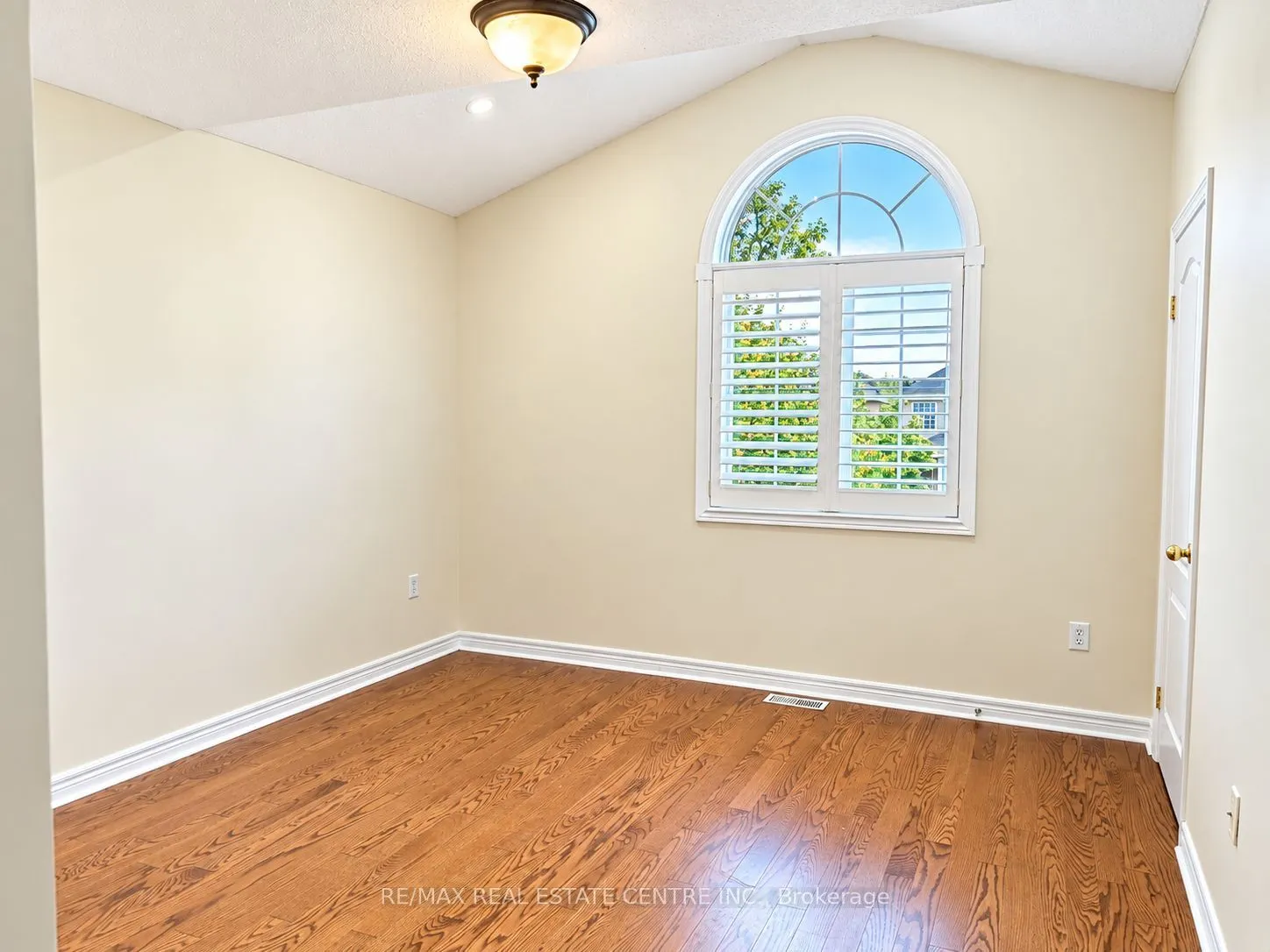 1302 Renfield Drive