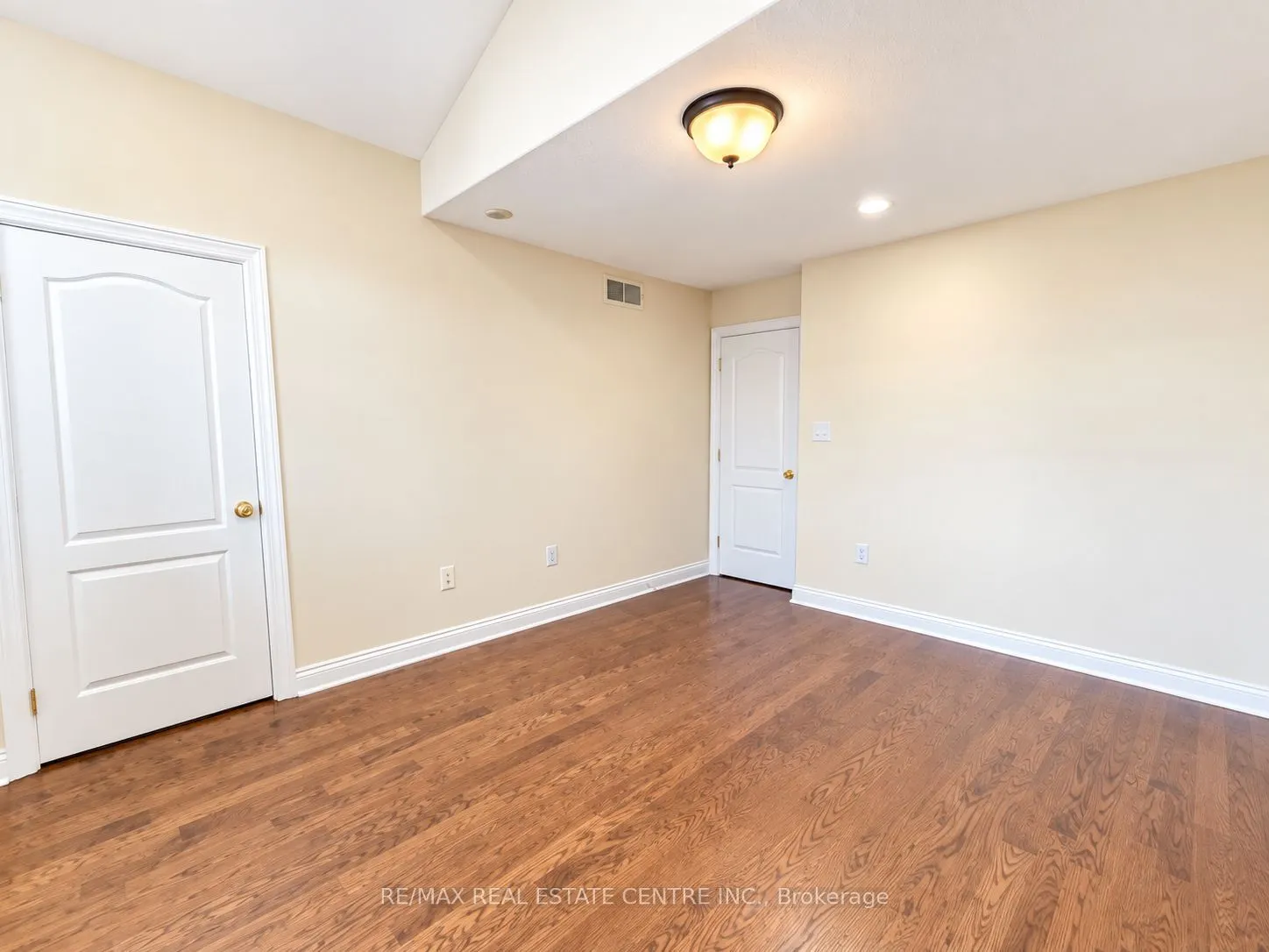 1302 Renfield Drive