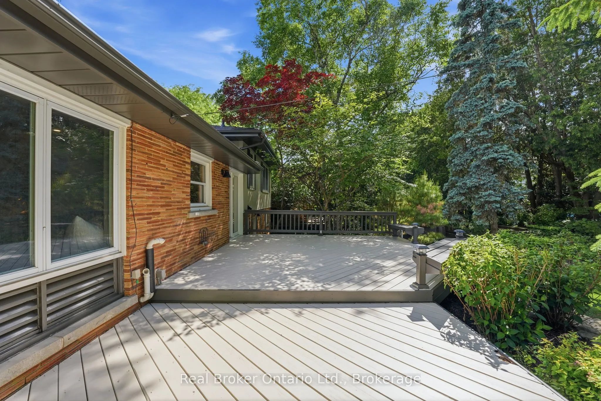 571 Leonard Court