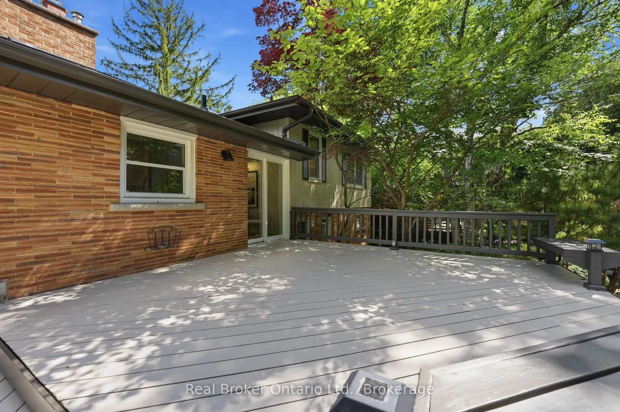 571 Leonard Court