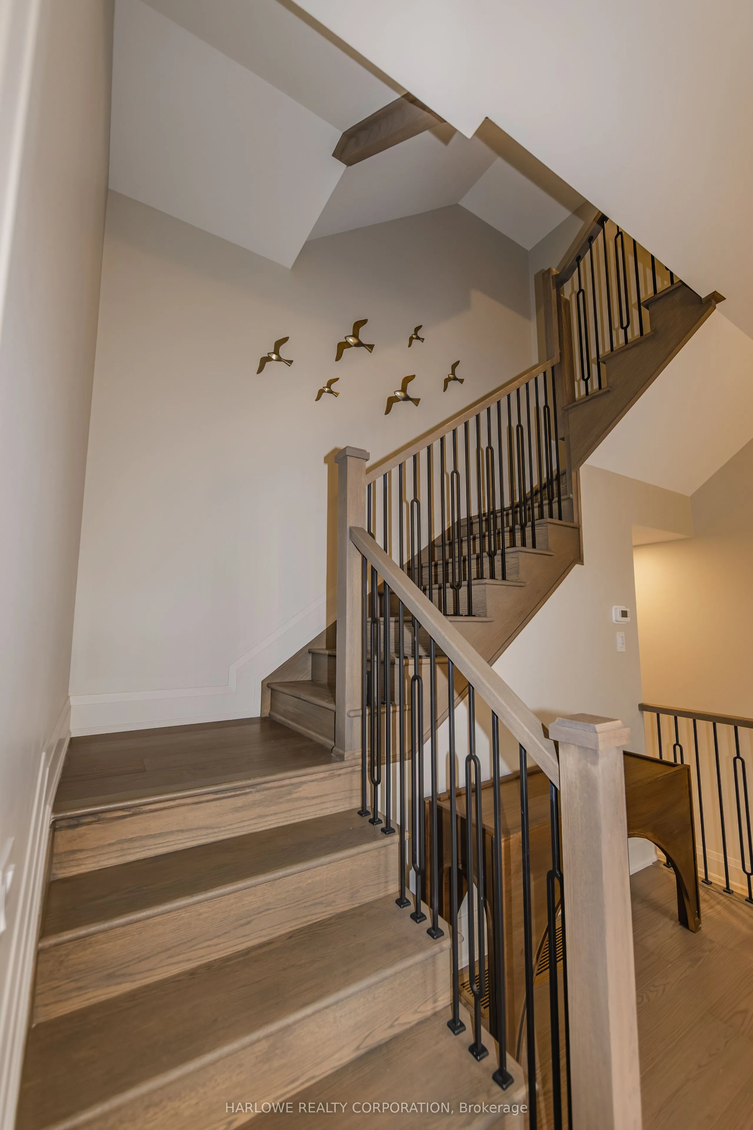 6738 Longview Place