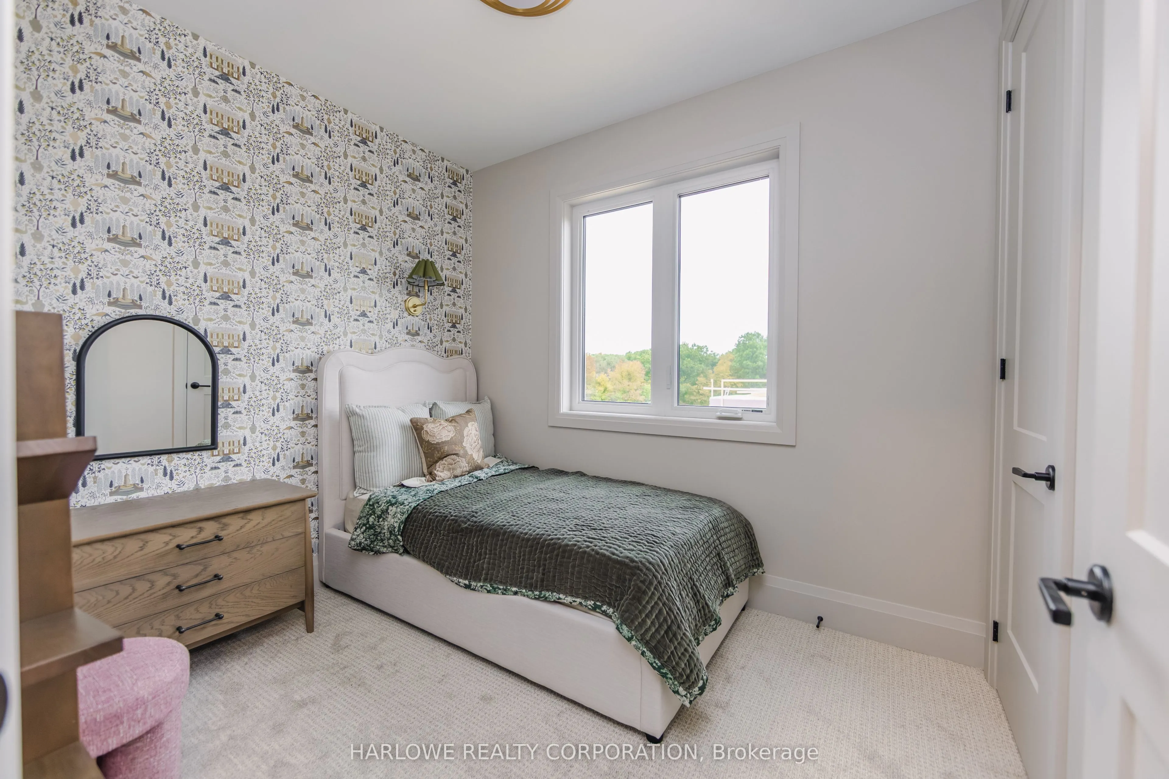 6738 Longview Place
