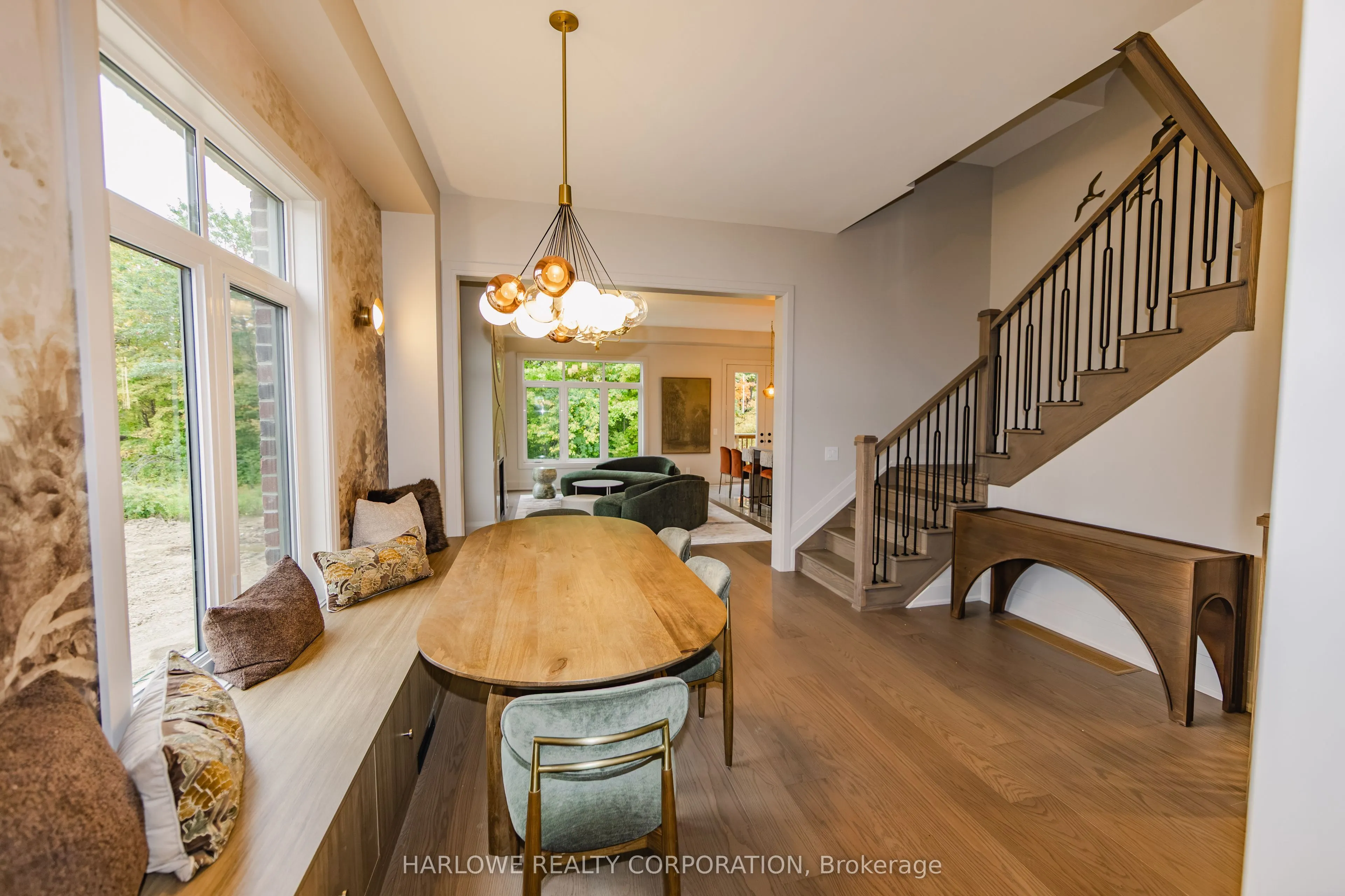 6738 Longview Place