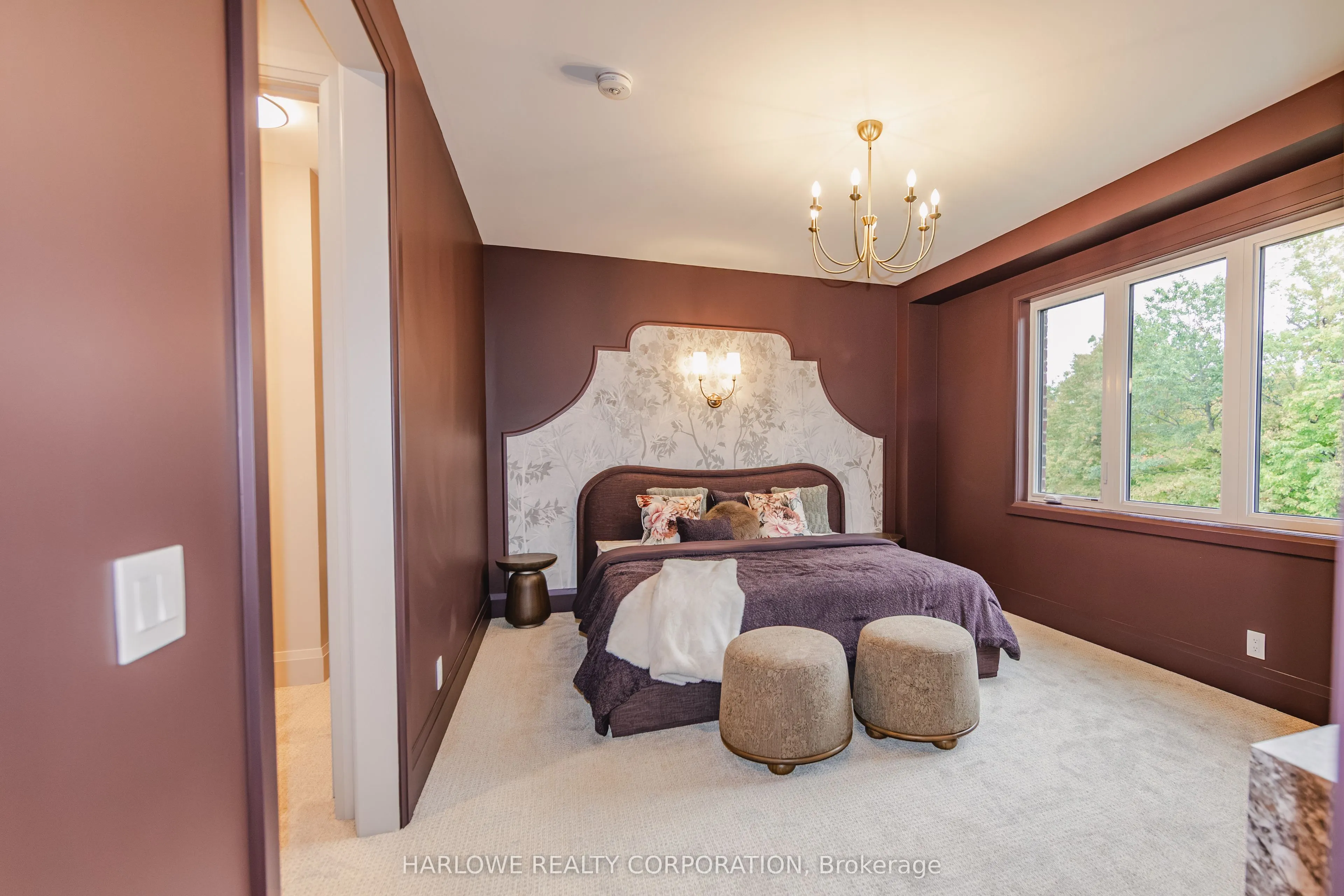 6738 Longview Place