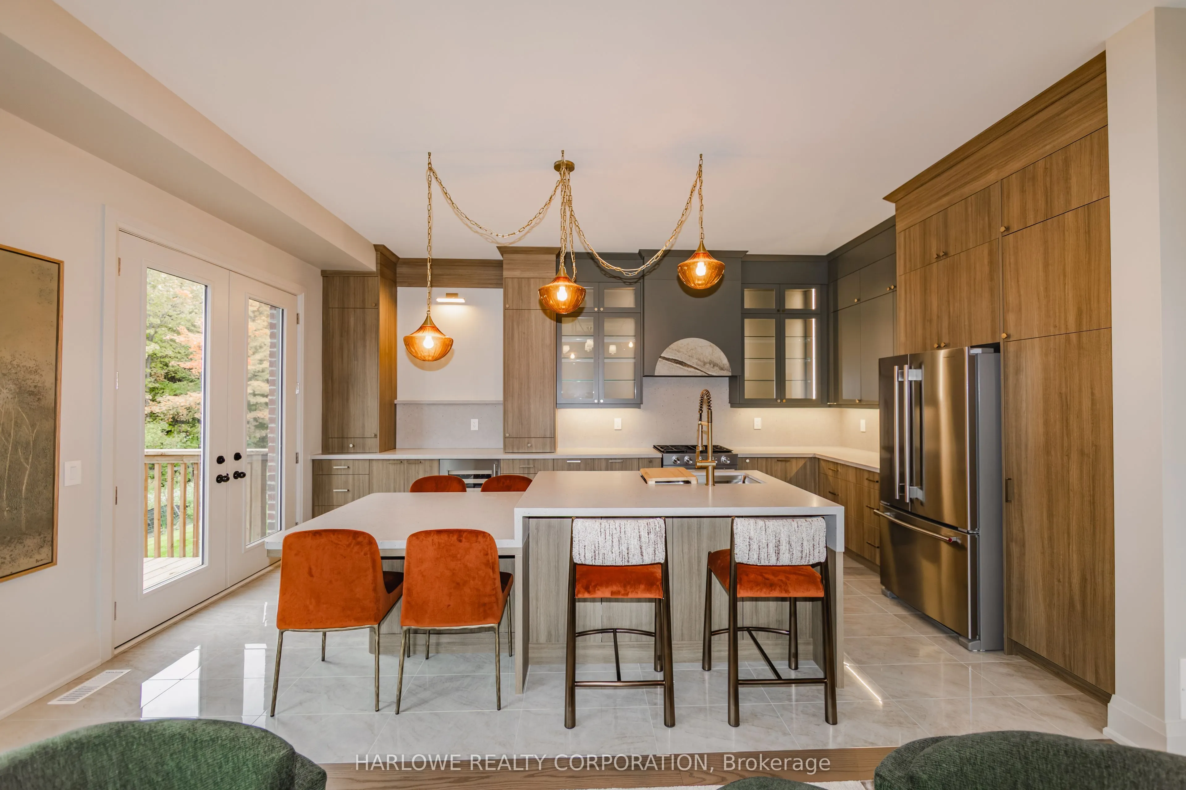 6738 Longview Place