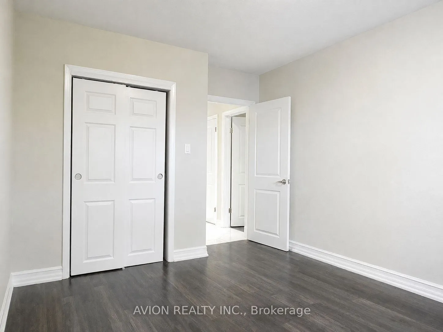 42 Emerald Crescent #2