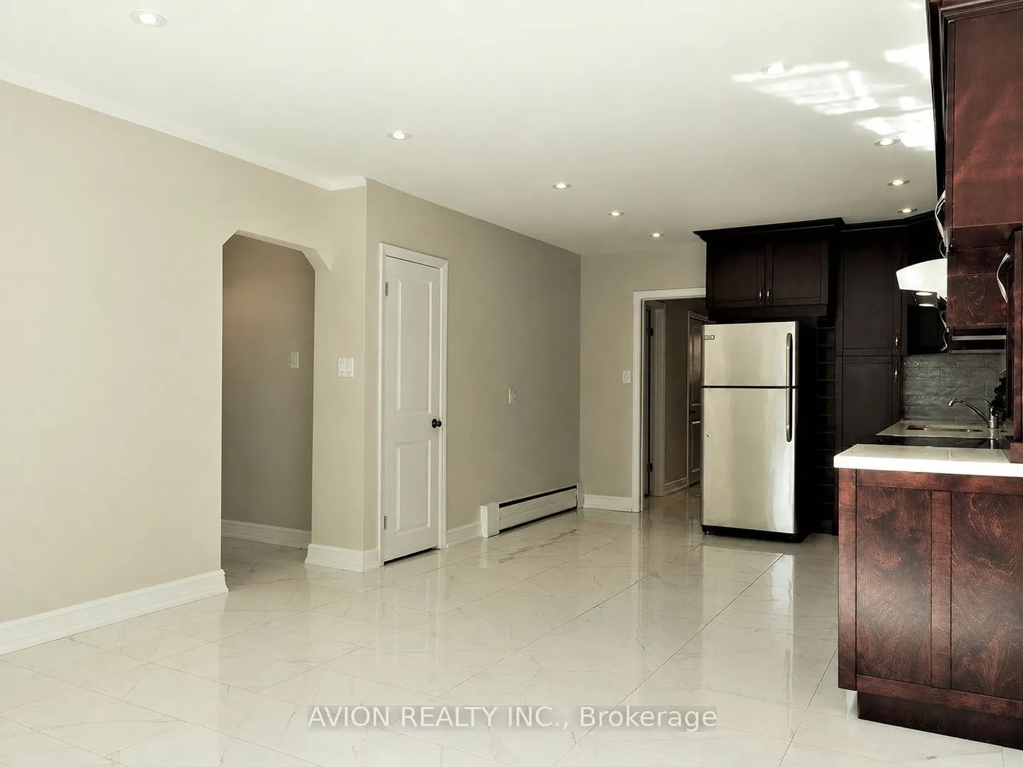 42 Emerald Crescent #2