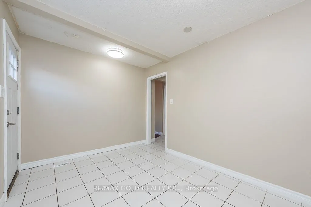 7283 Sigsbee Drive