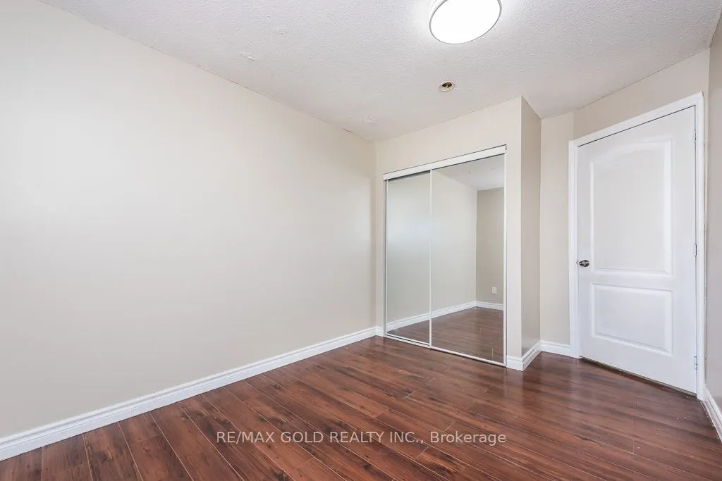 7283 Sigsbee Drive