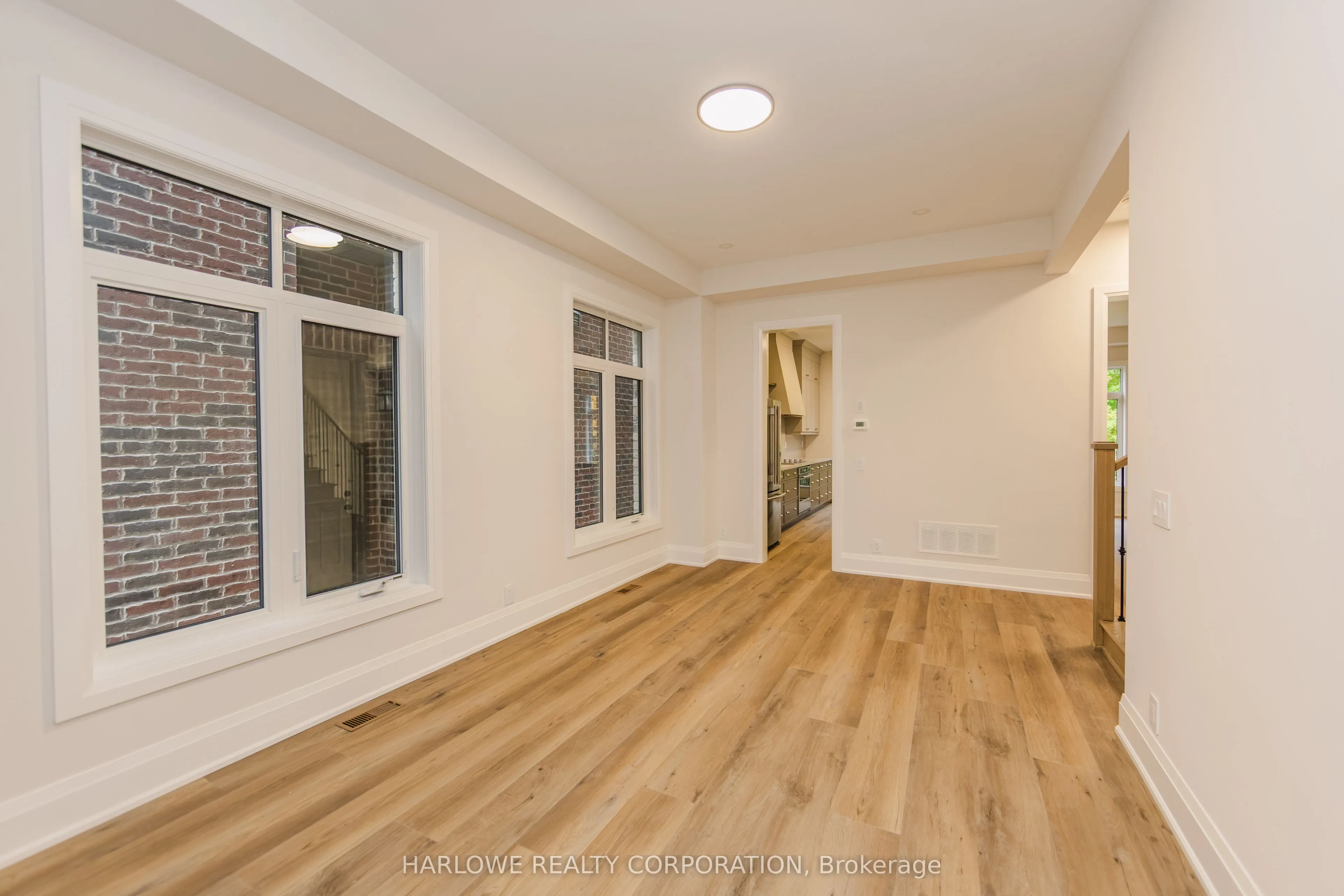 6742 Longview Place