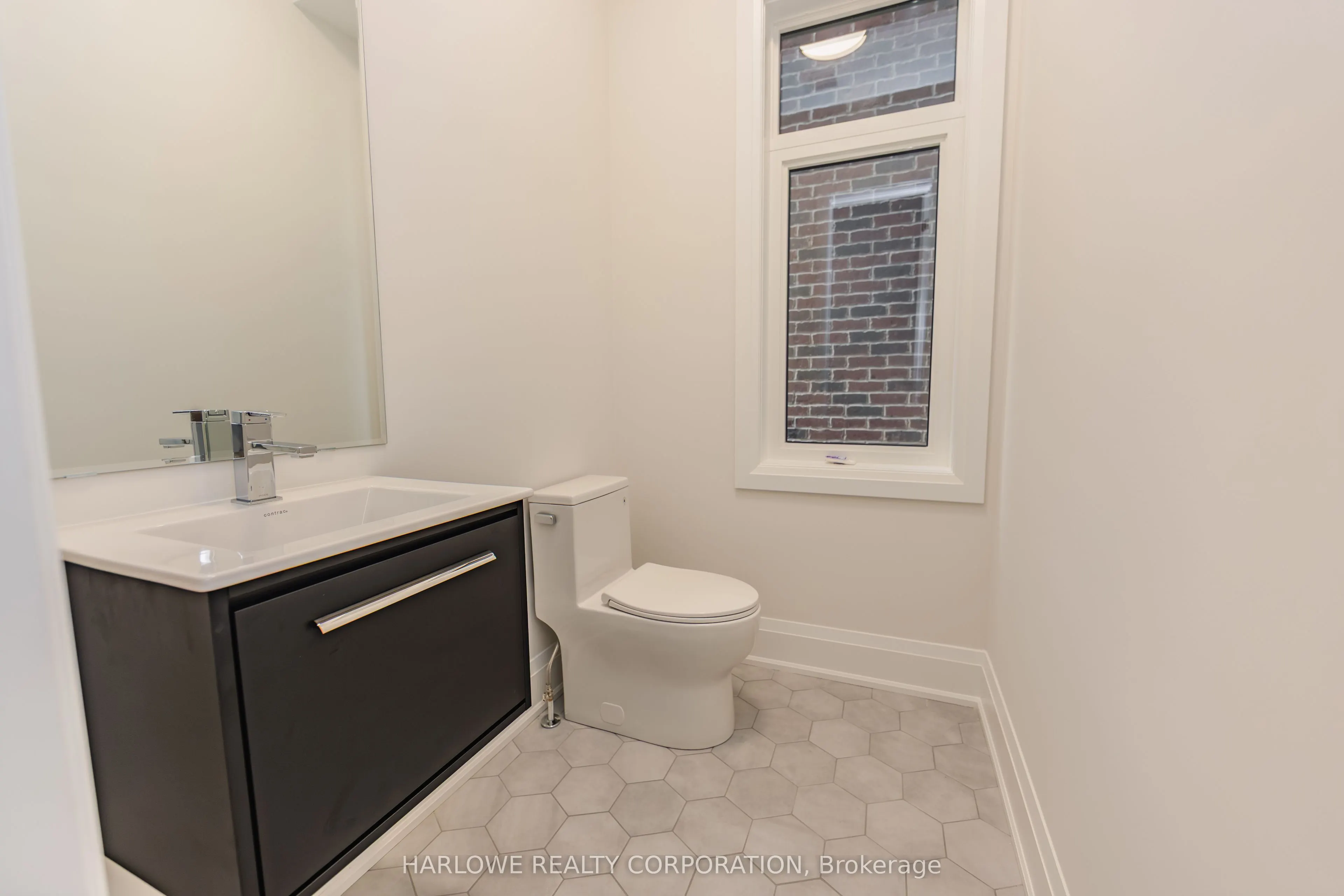 6742 Longview Place