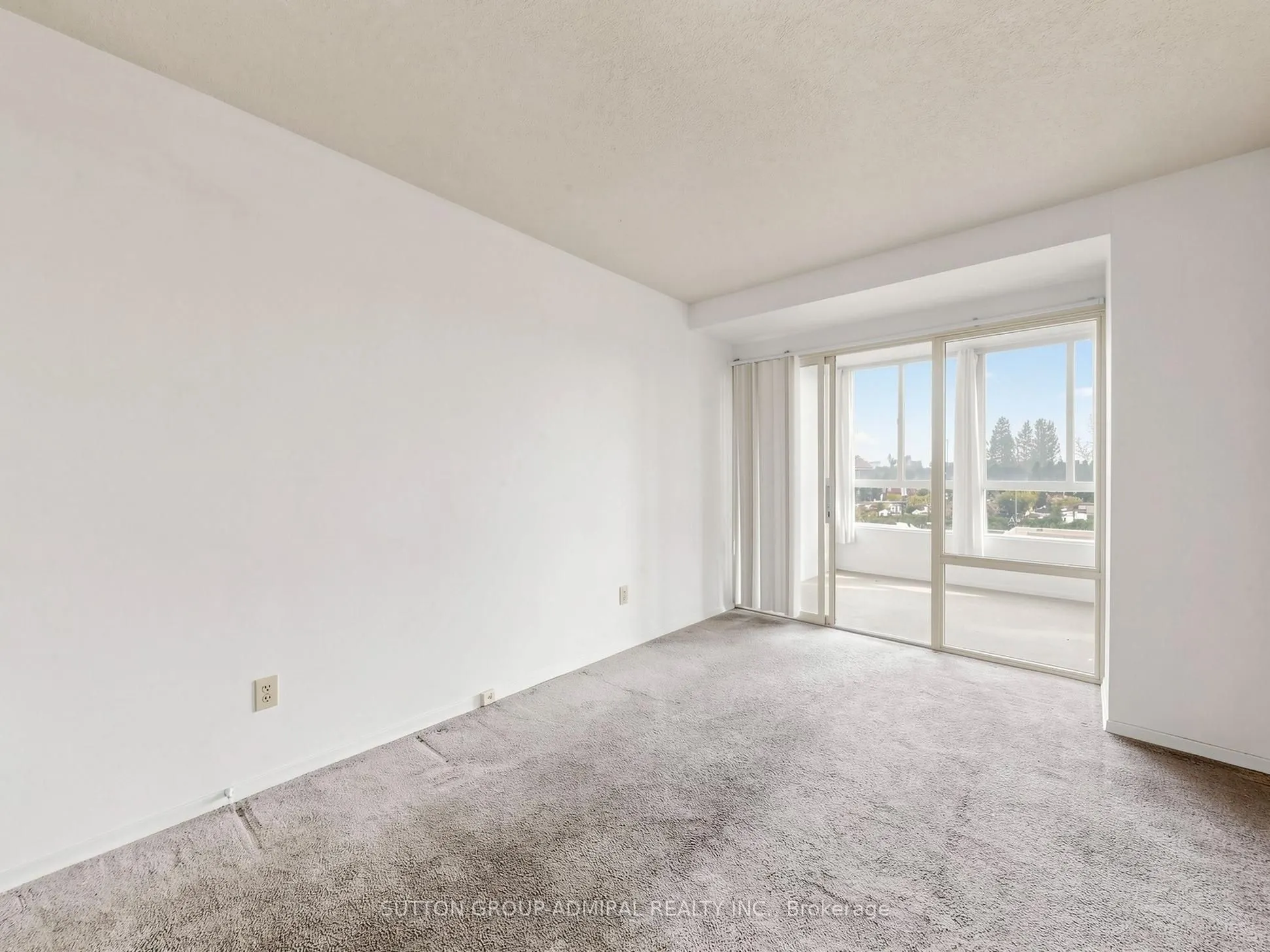 2470 Eglinton Avenue #1108