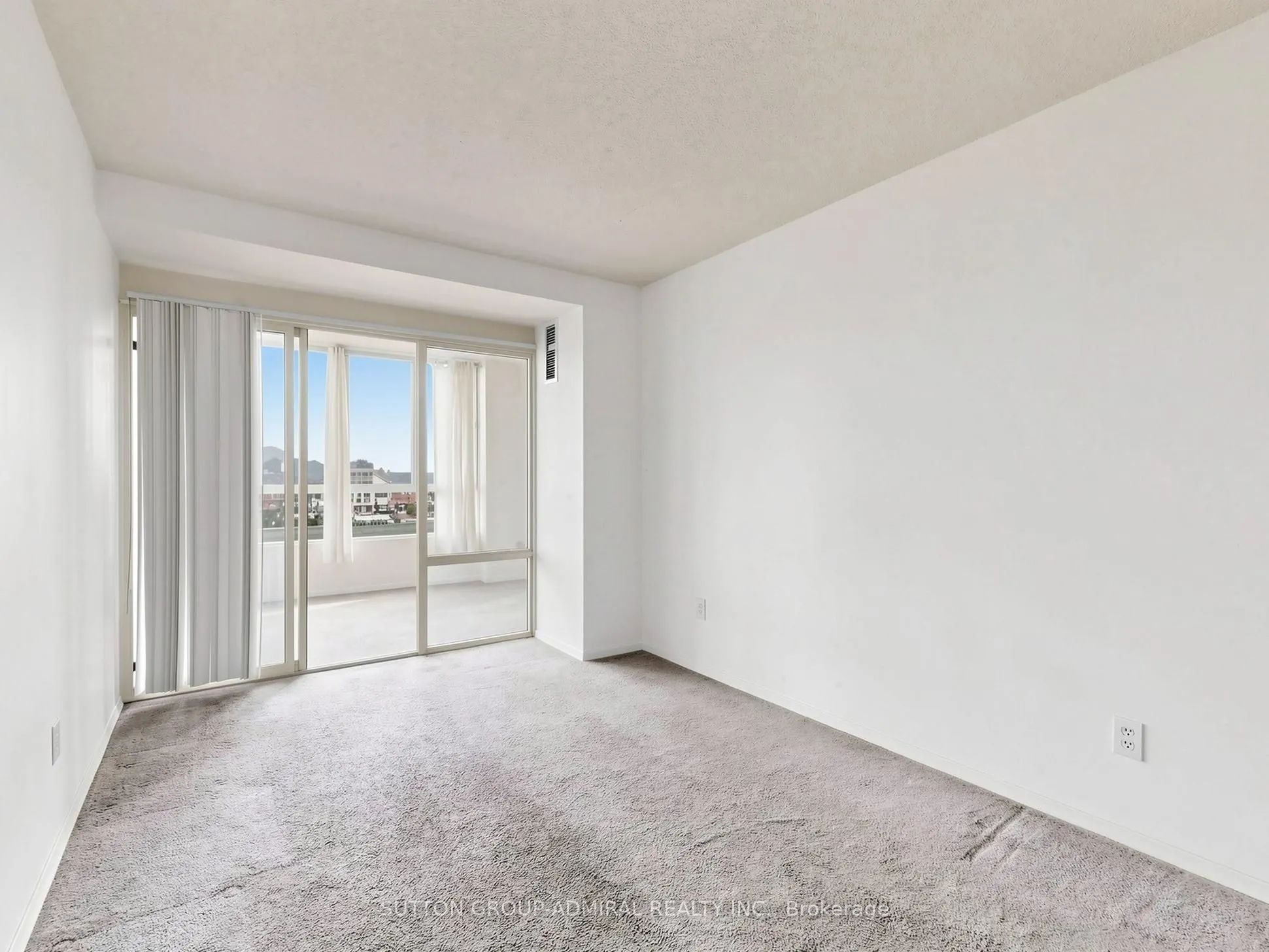 2470 Eglinton Avenue #1108