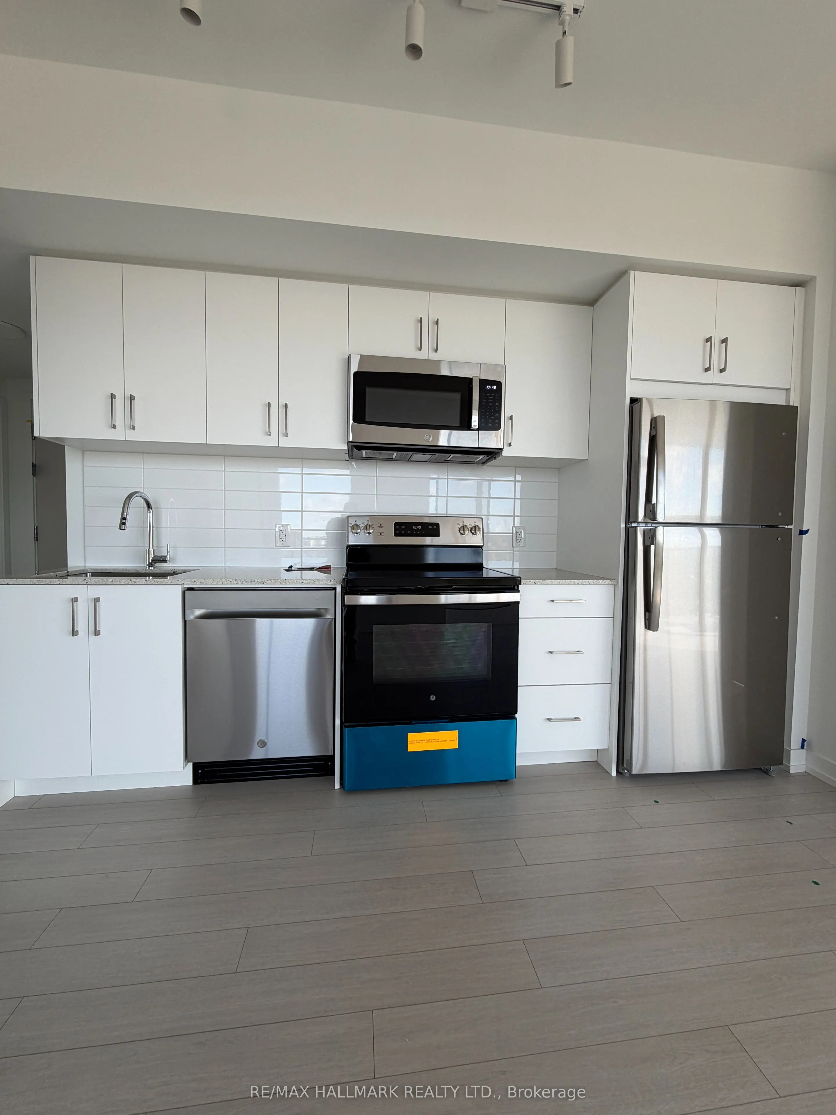 4010 Eglinton Avenue W #2110