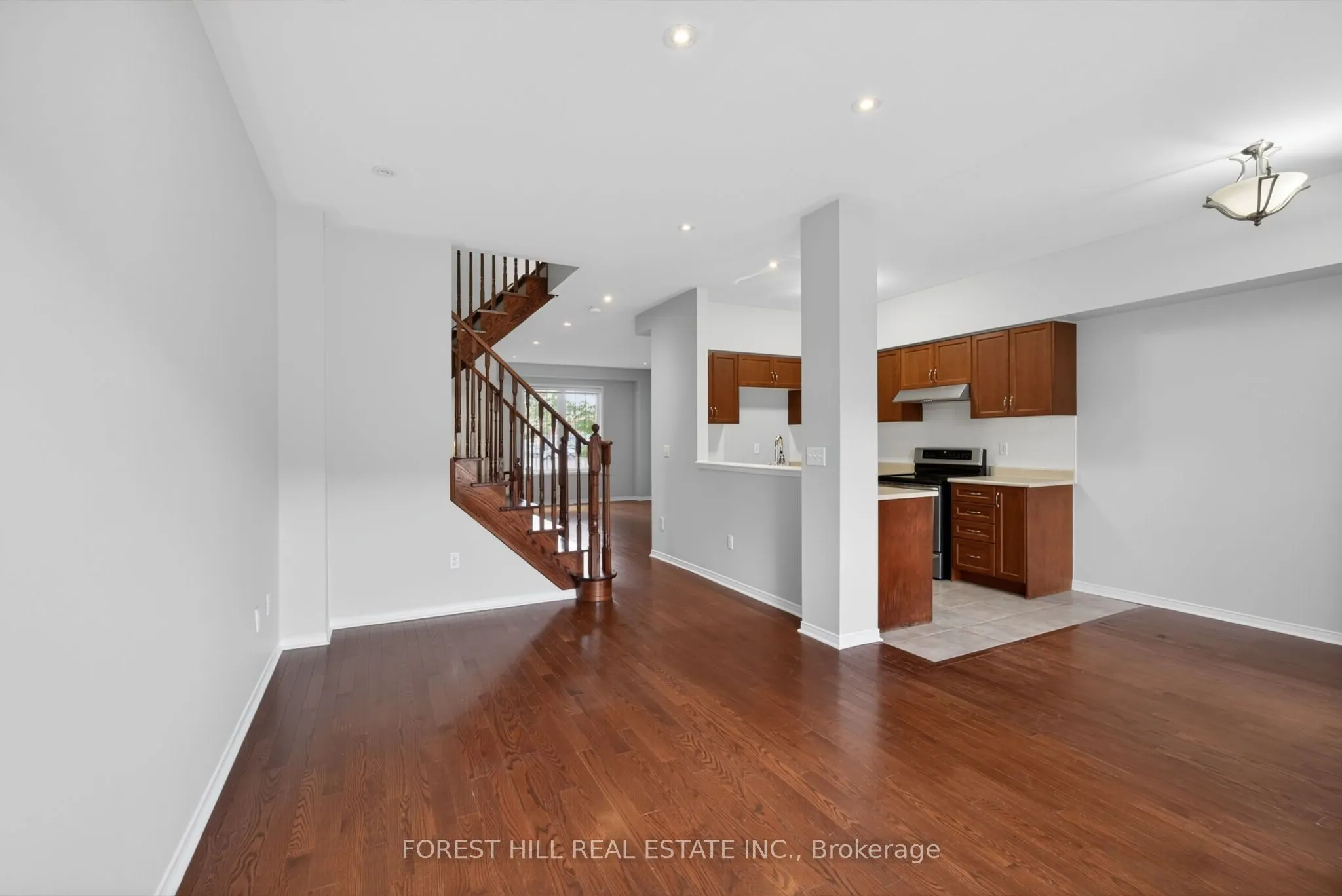 2537 Postmaster Drive
