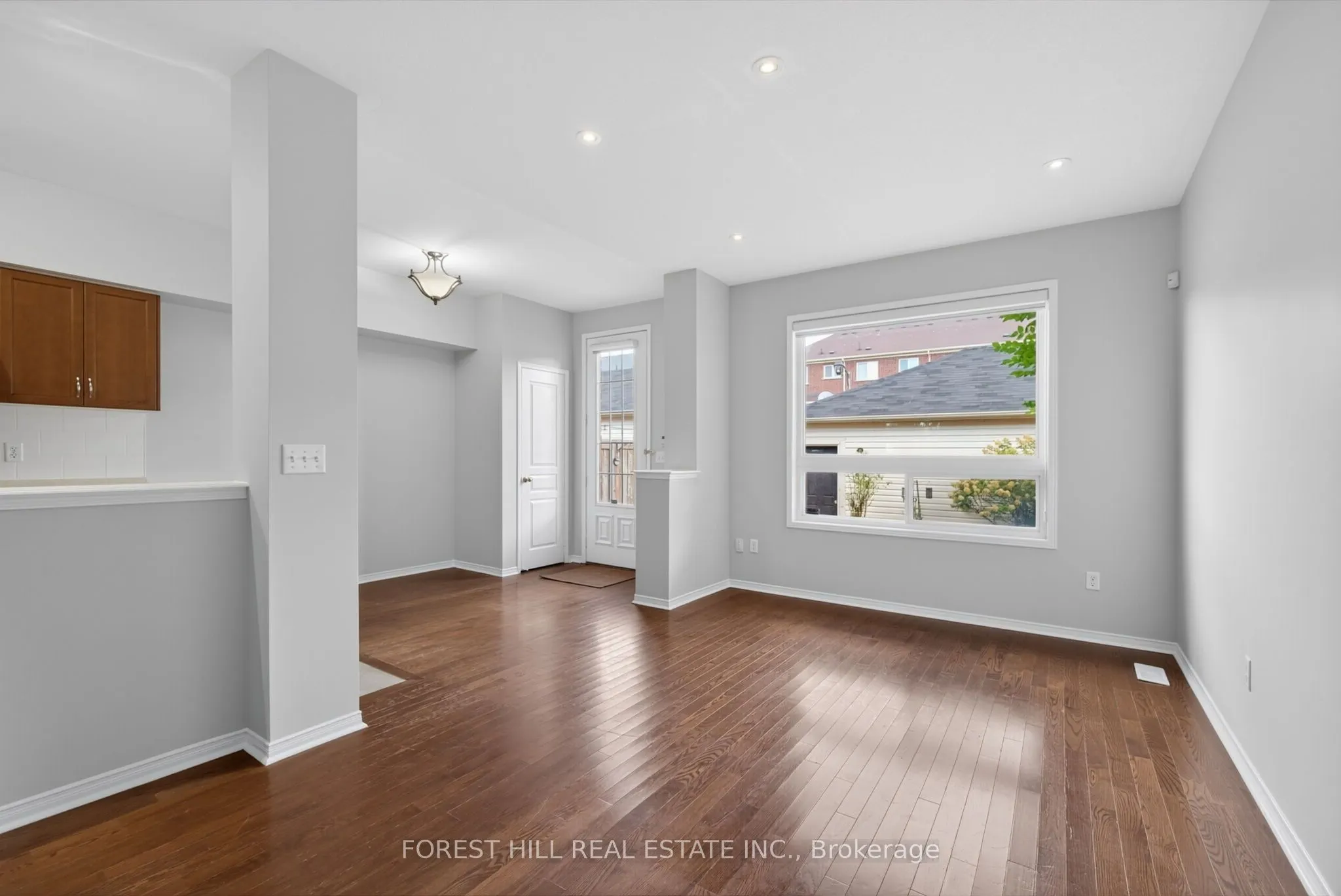 2537 Postmaster Drive