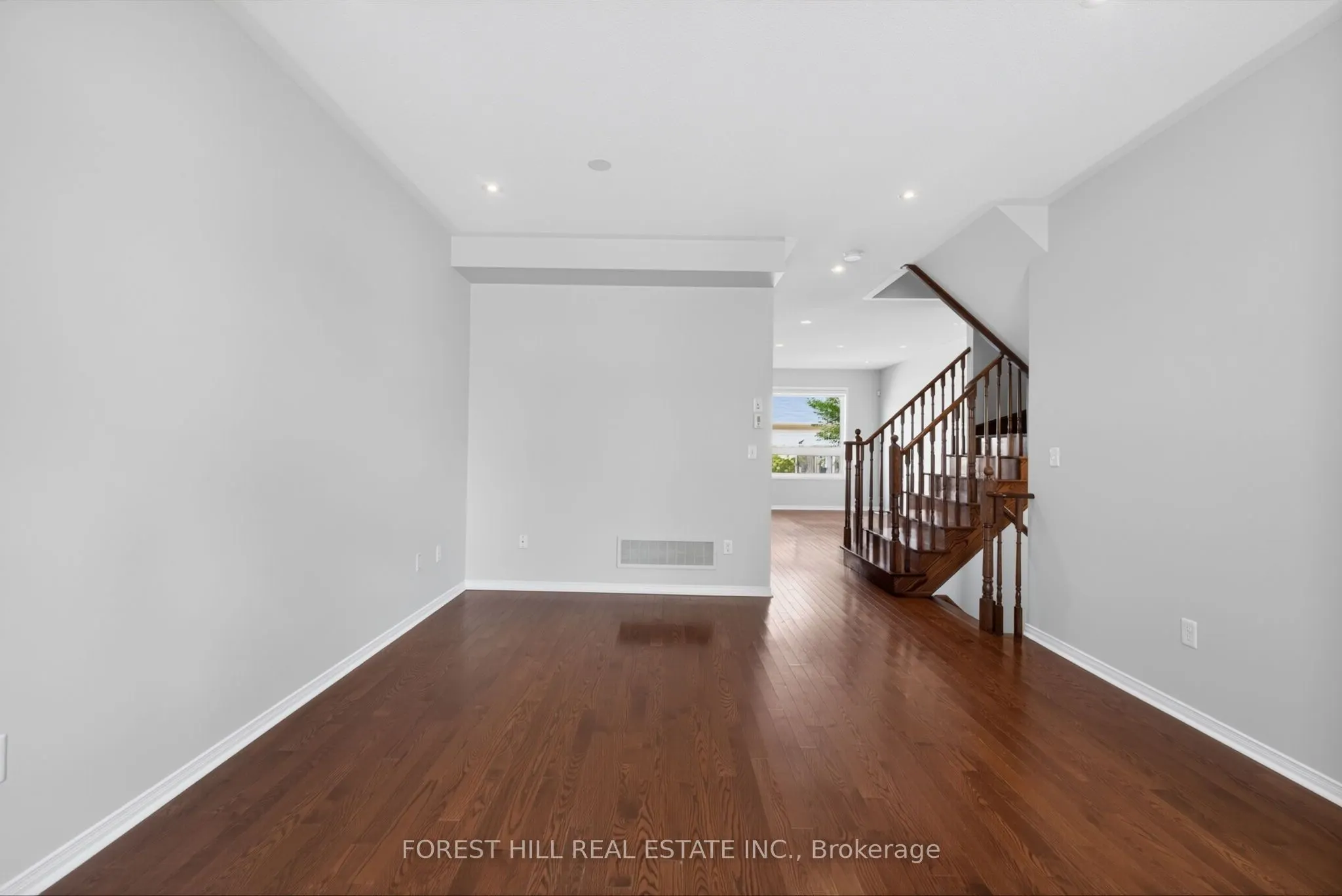 2537 Postmaster Drive