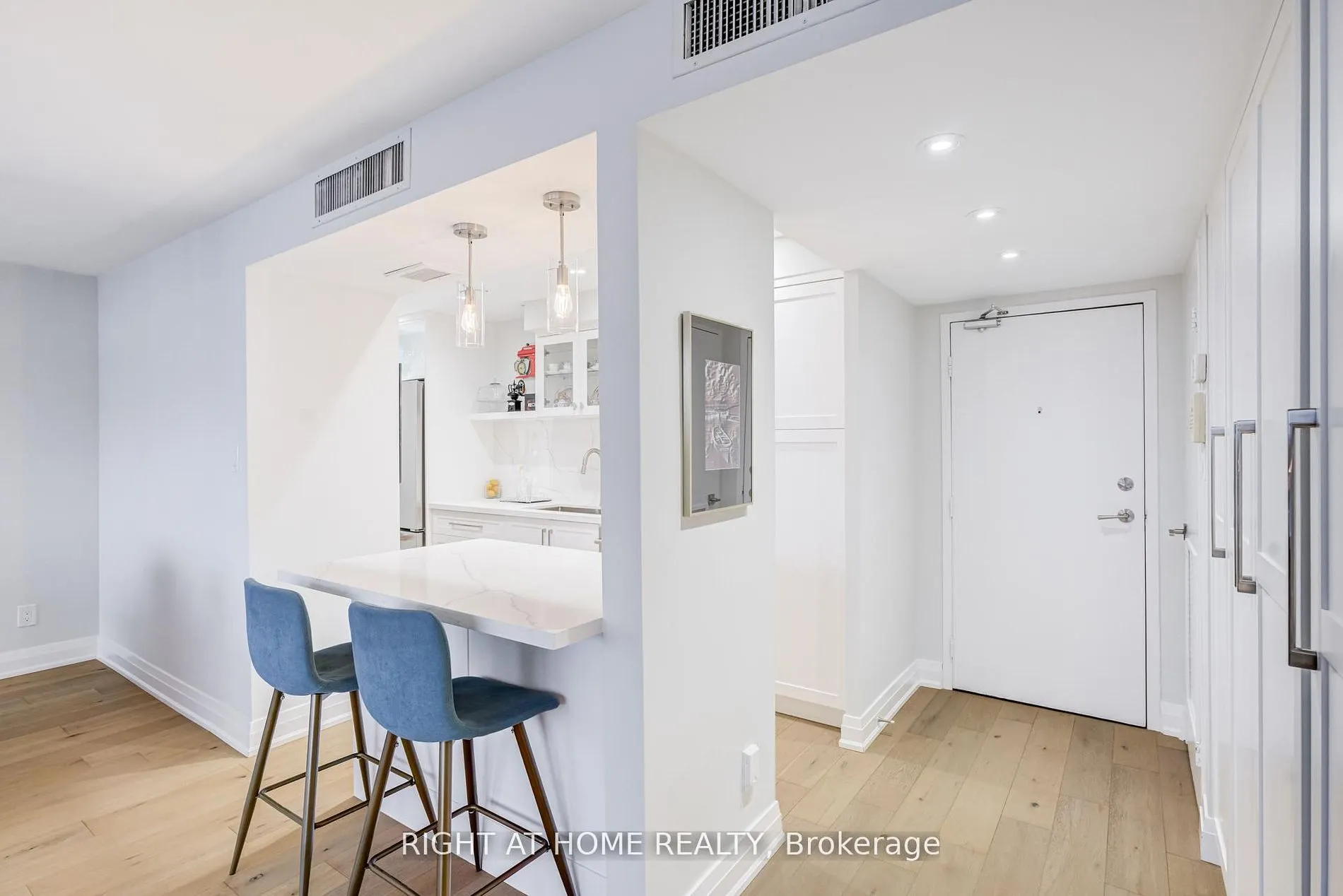 1333 Bloor Street E #606