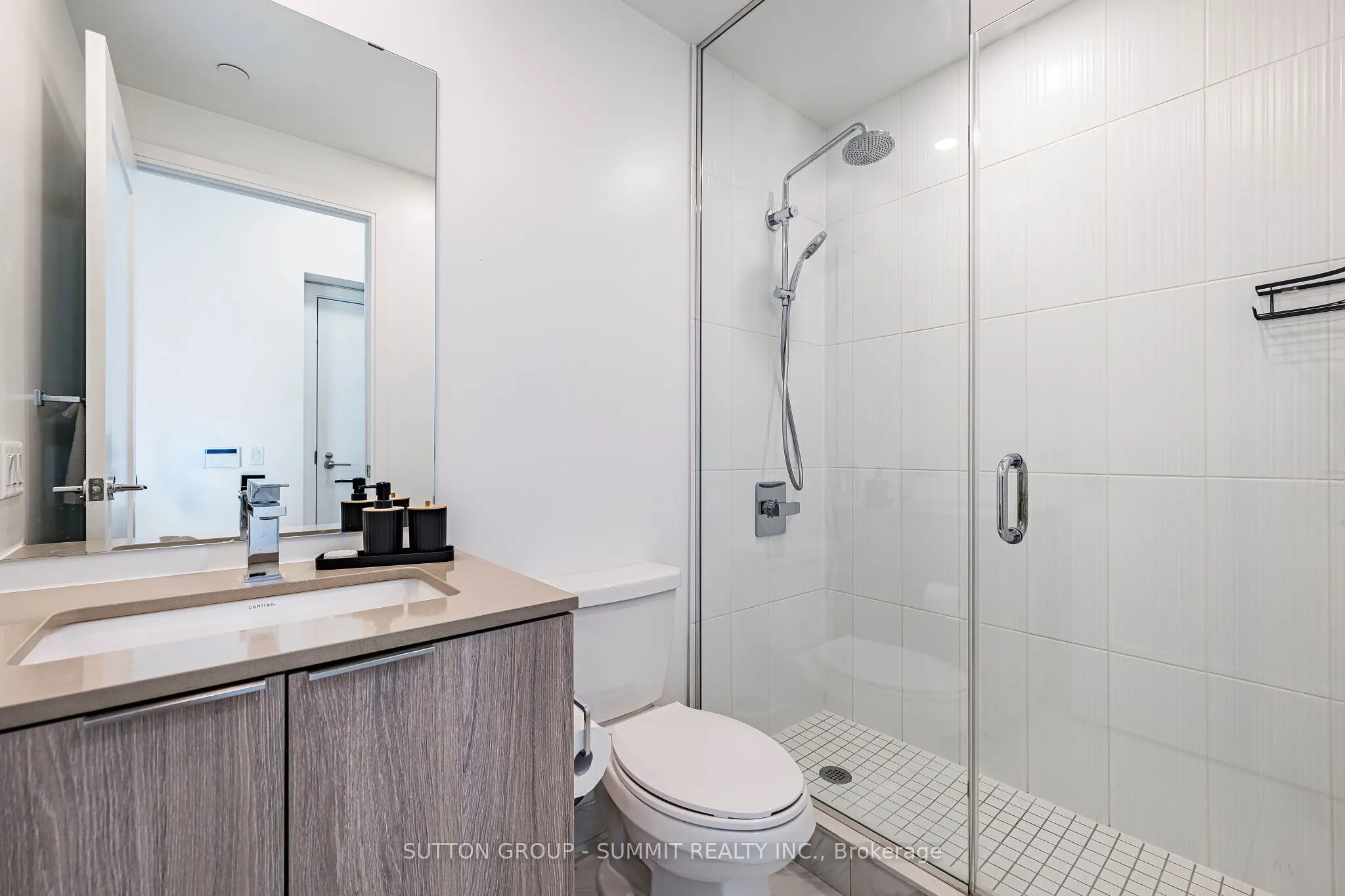 70 Annie Craig Drive #5102