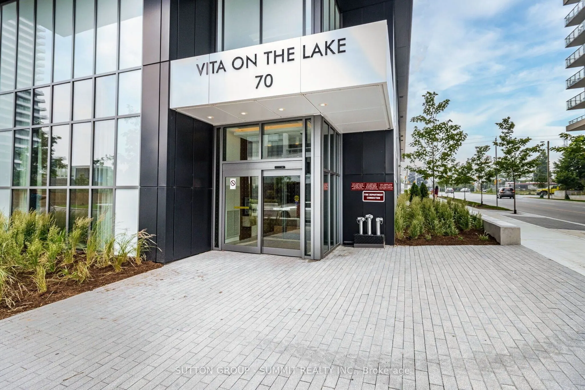 70 Annie Craig Drive #5102