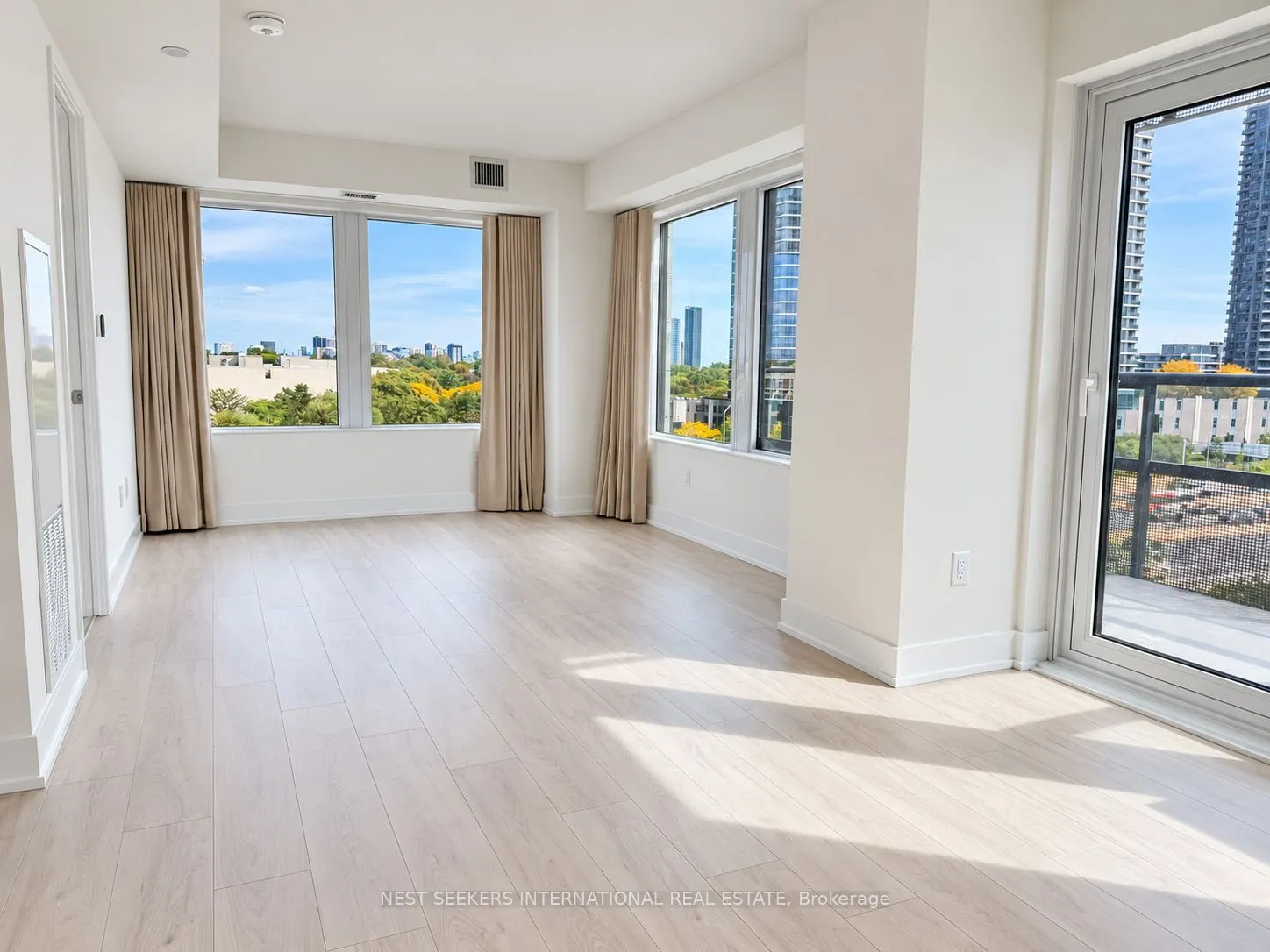 10 Eva Road #508