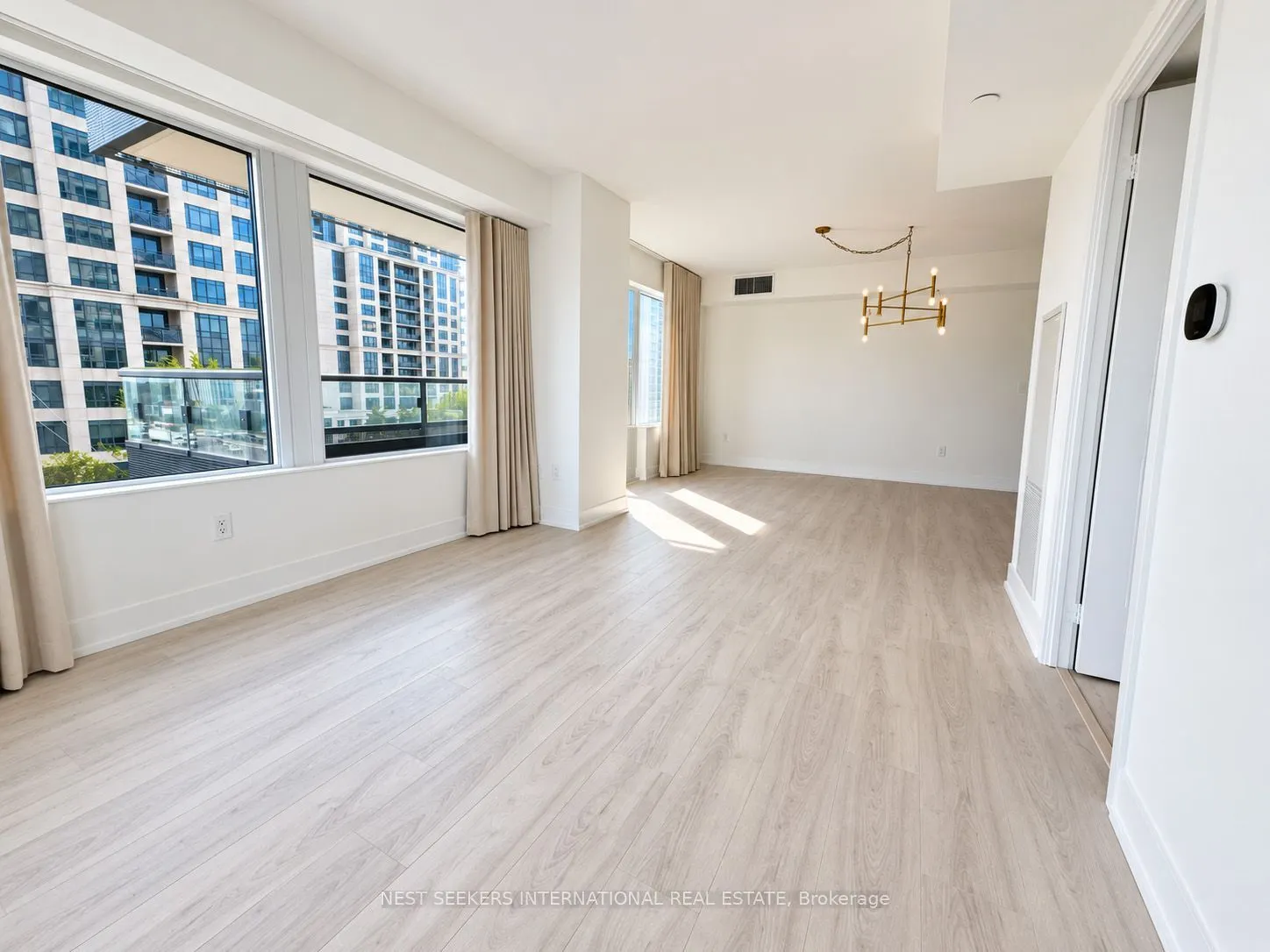 10 Eva Road #508