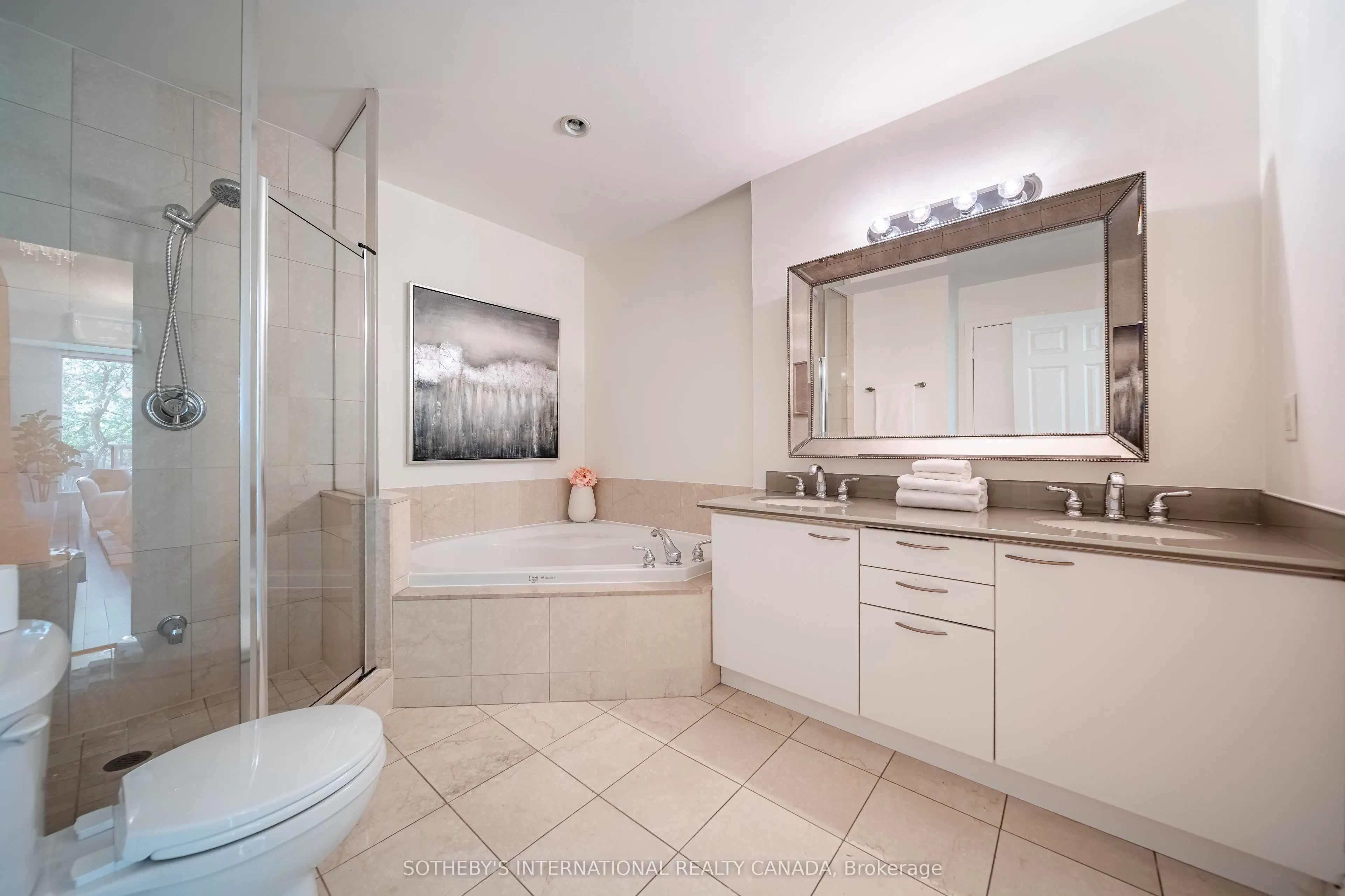 80 Palace Pier Court #302