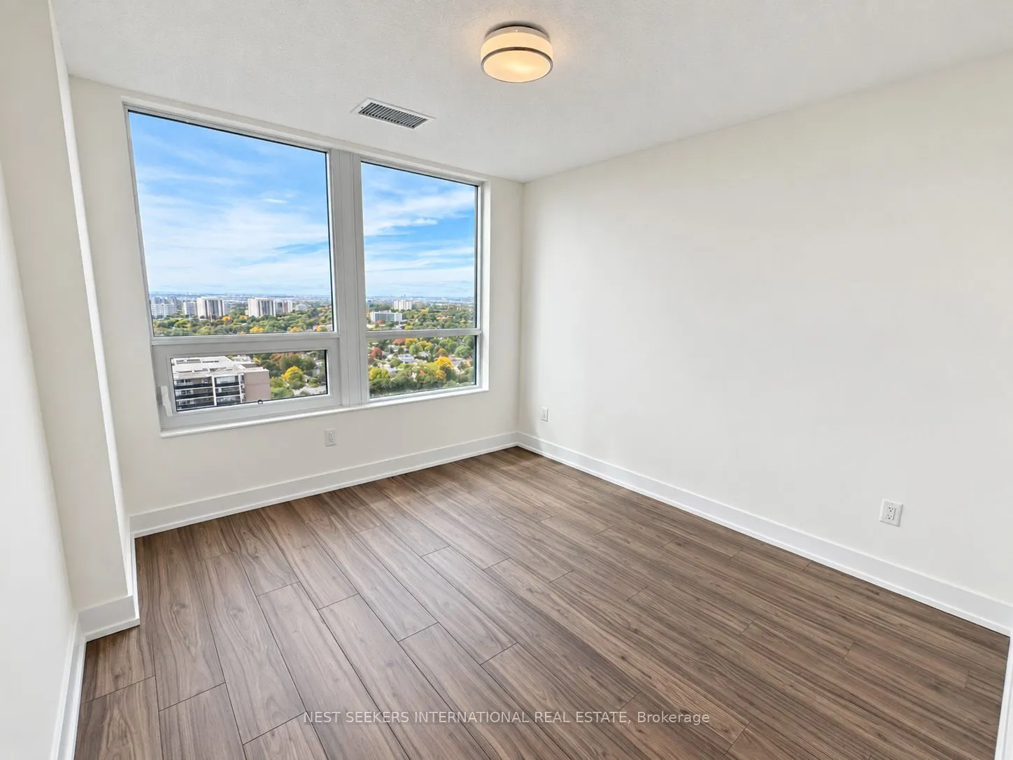 10 Eva Road #2402