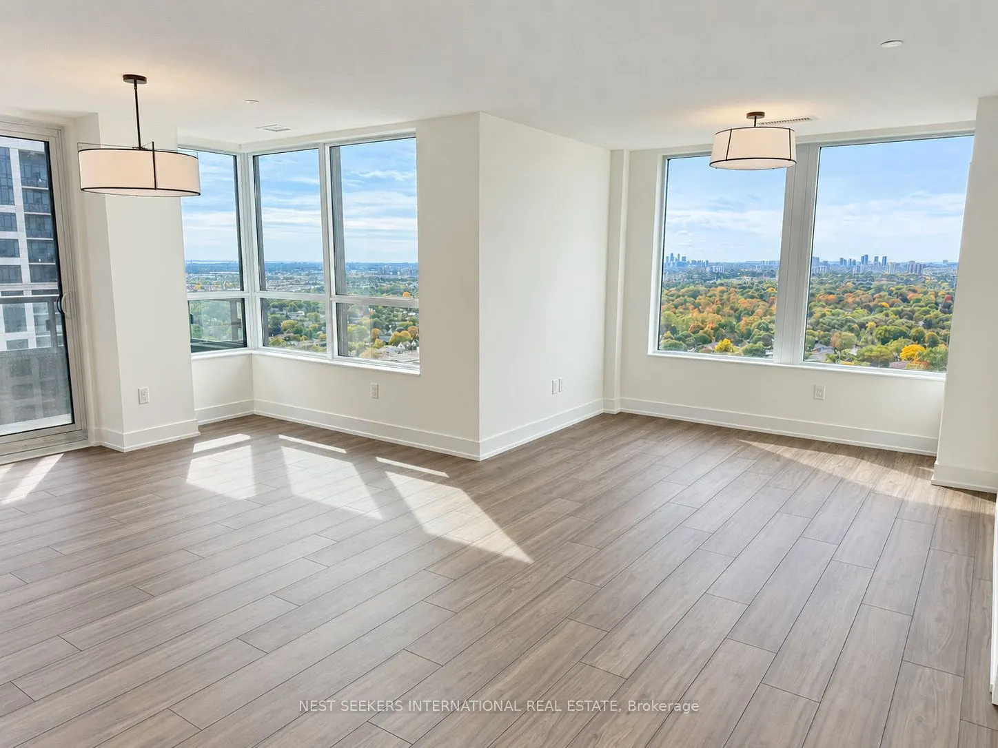 10 Eva Road #2402