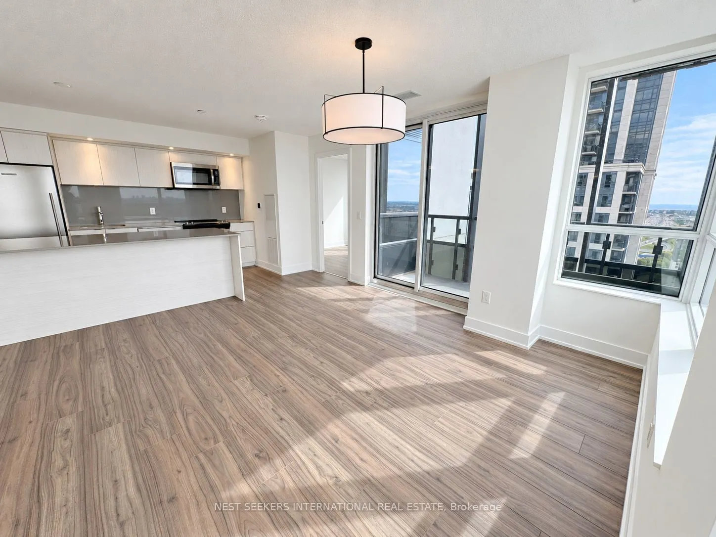 10 Eva Road #2402