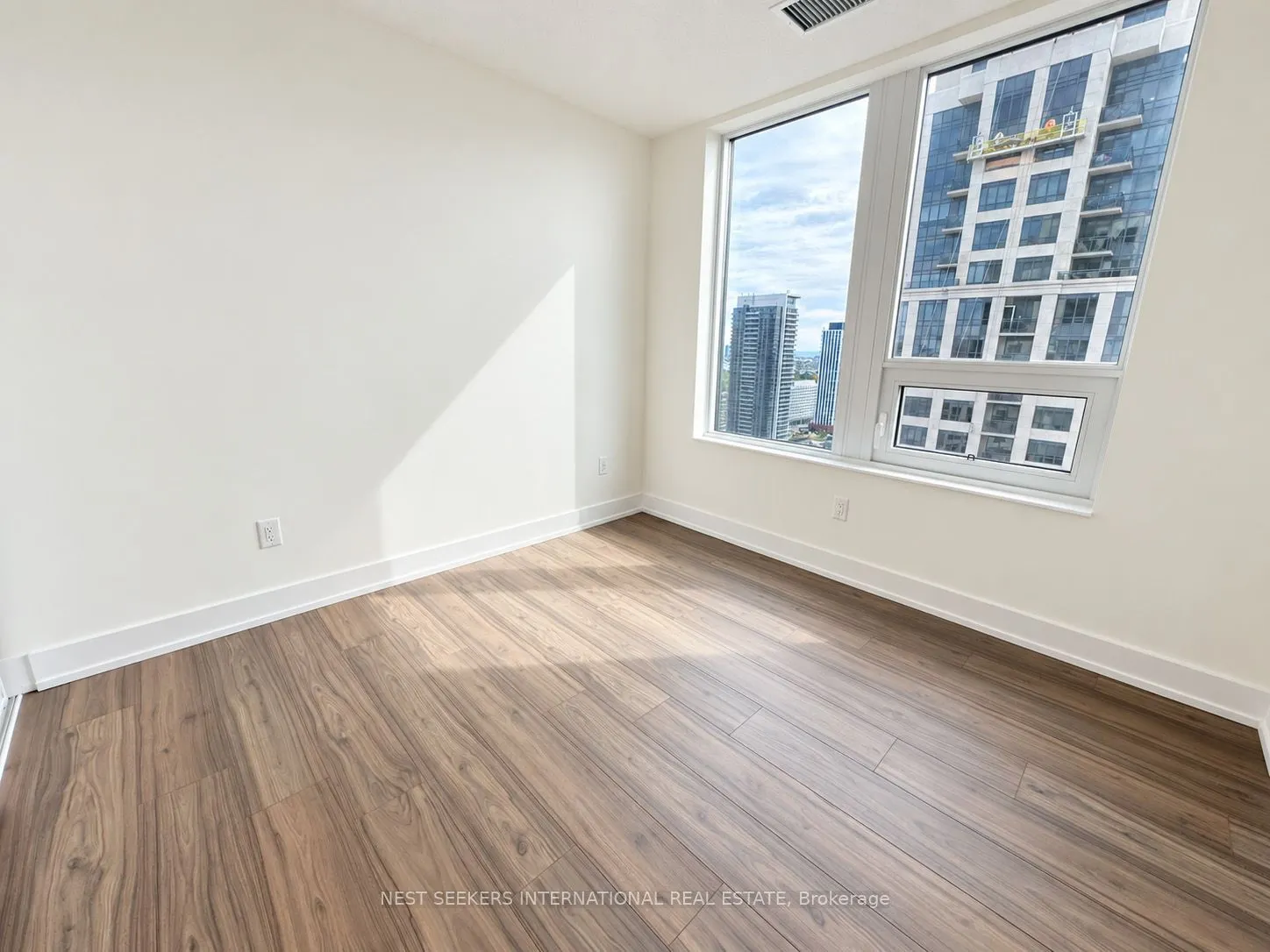 10 Eva Road #2402