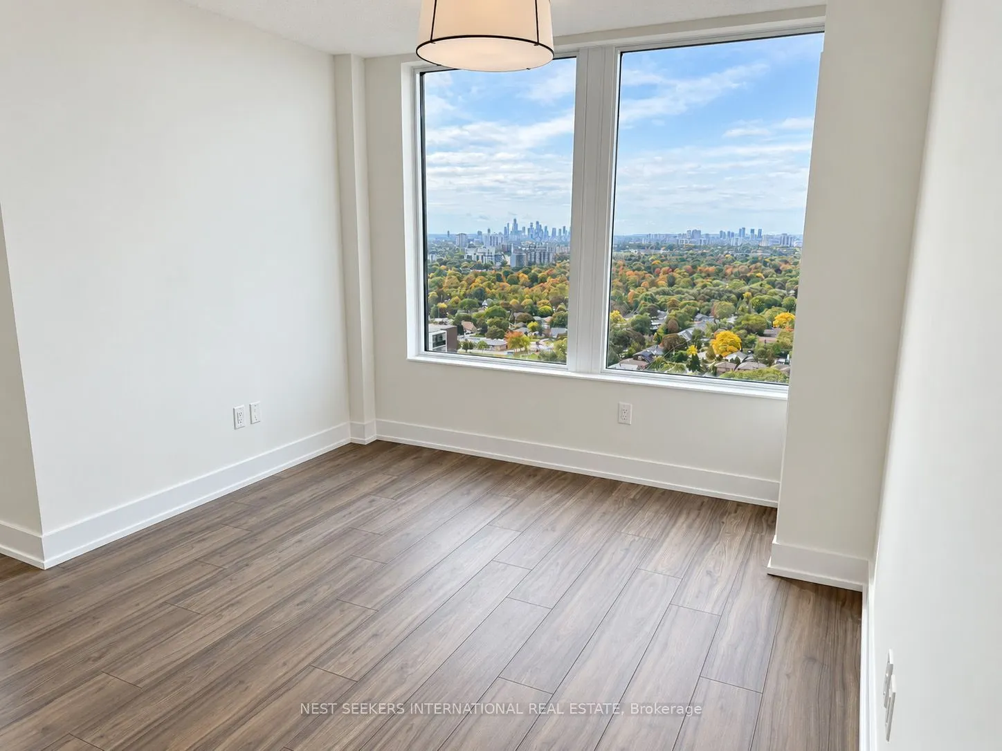 10 Eva Road #2402