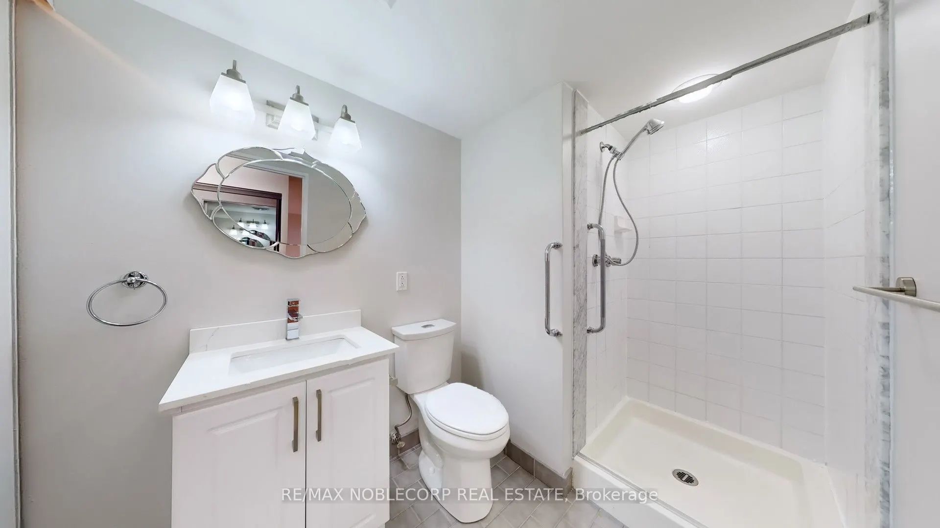 41 Markbrook Lane #906